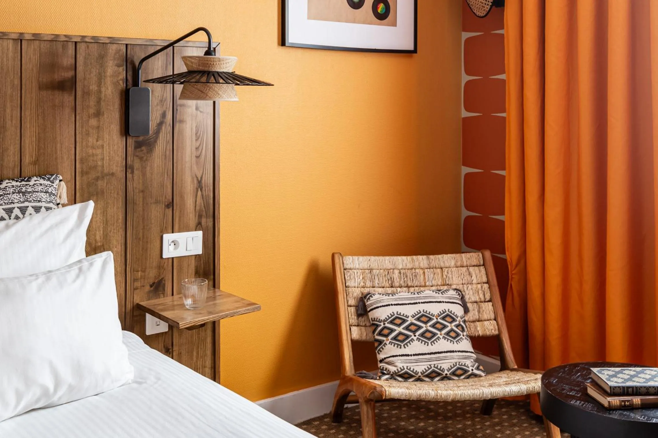 Bed in Aiden by Best Western Paris Roissy CDG