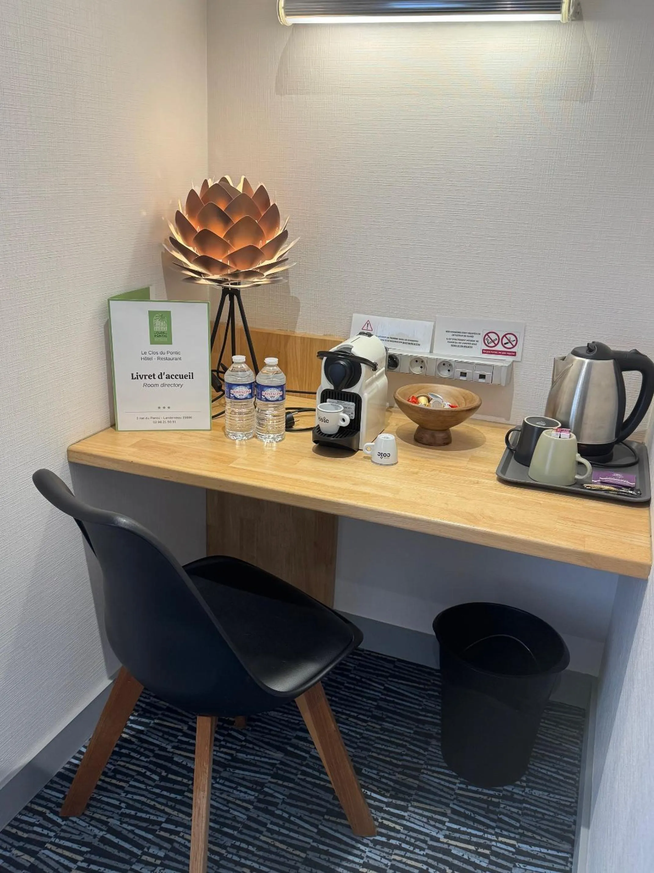 Le Clos Du Pontic Logis et Cit'Hotel