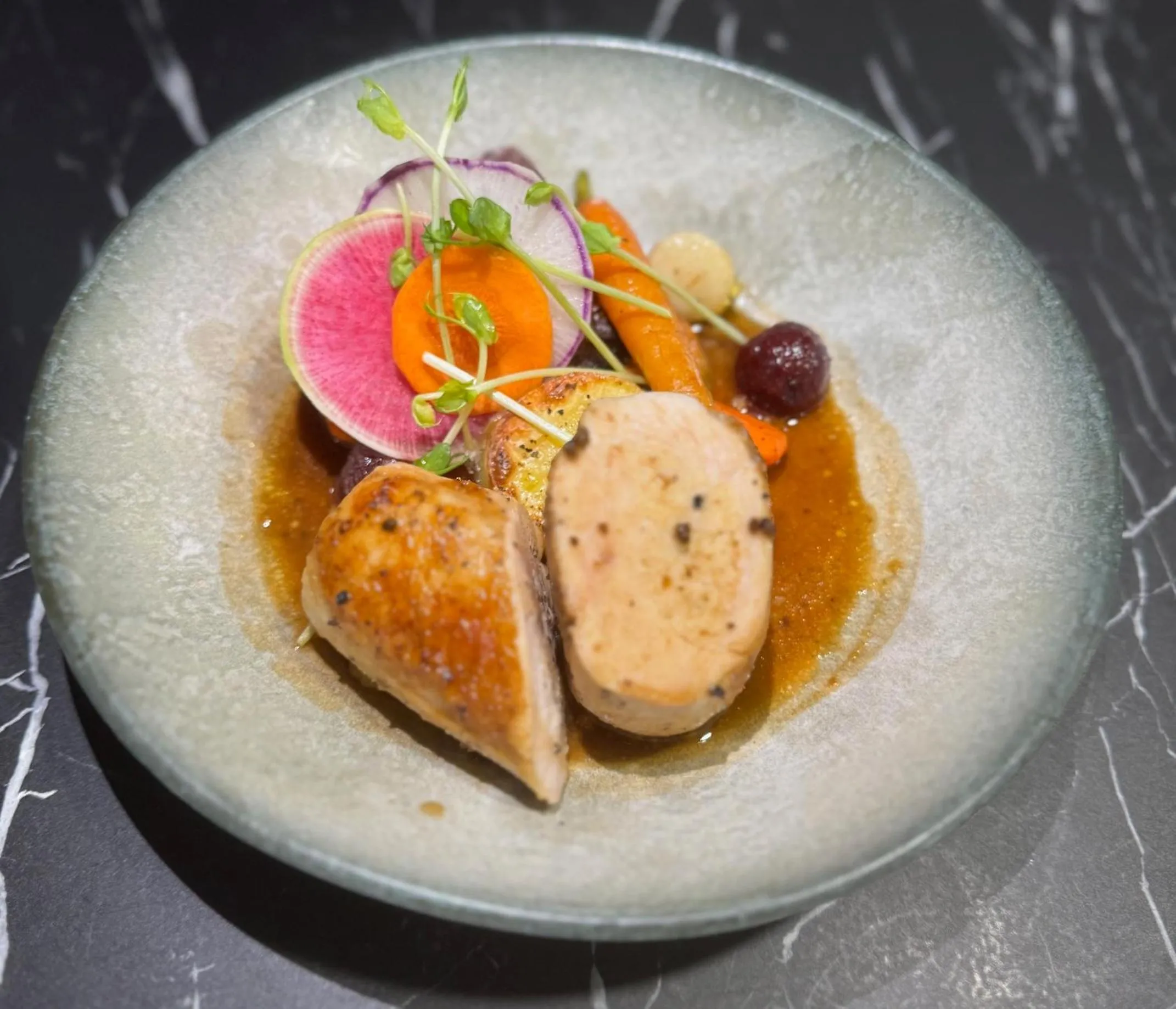 Le Clos Du Pontic Logis et Cit'Hotel