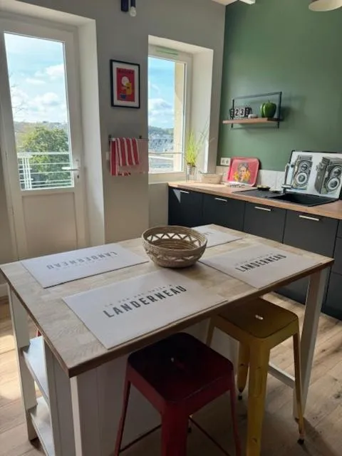 Le Clos Du Pontic Logis et Cit'Hotel