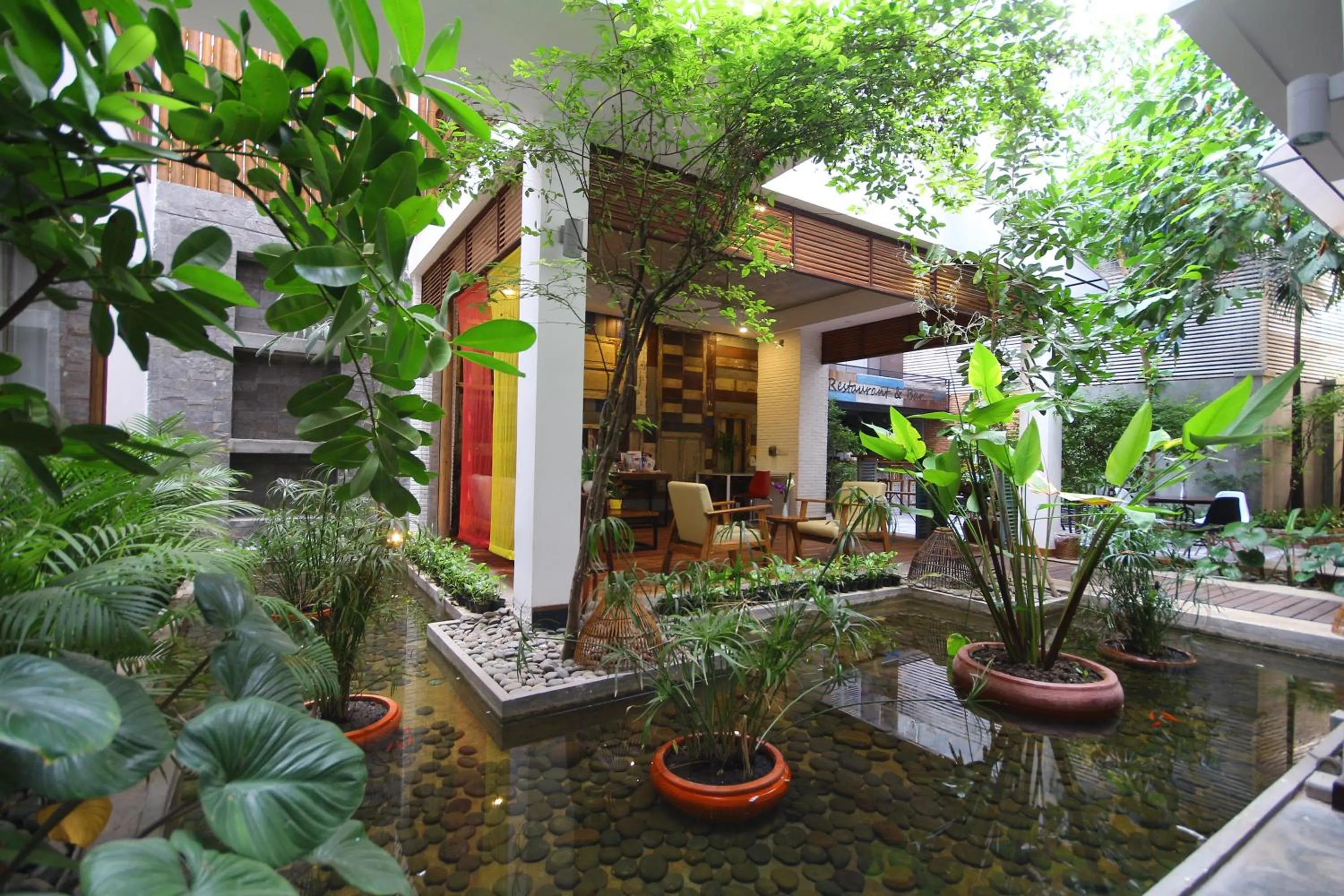 Library in Saravoan Royal Palace