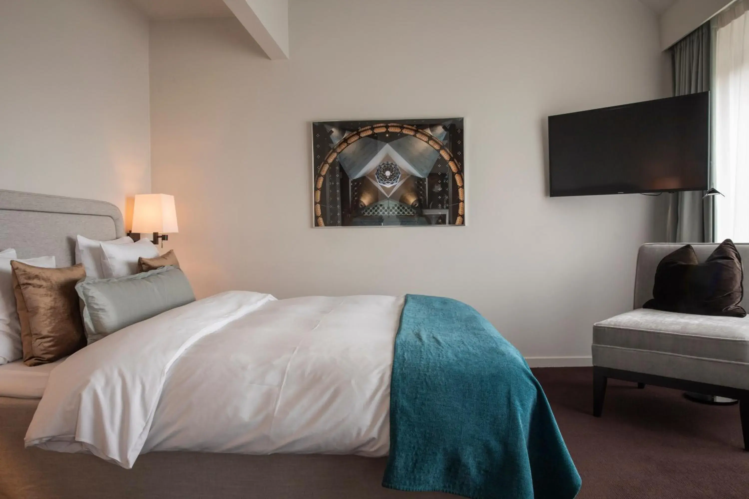 Deluxe Signature - single occupancy in Berns Hotel - Boutique Hotel in the heart of Stockholm Deluxe Signature - single occupancy in Berns Hotel - Boutique Hotel in the heart of Stockholm