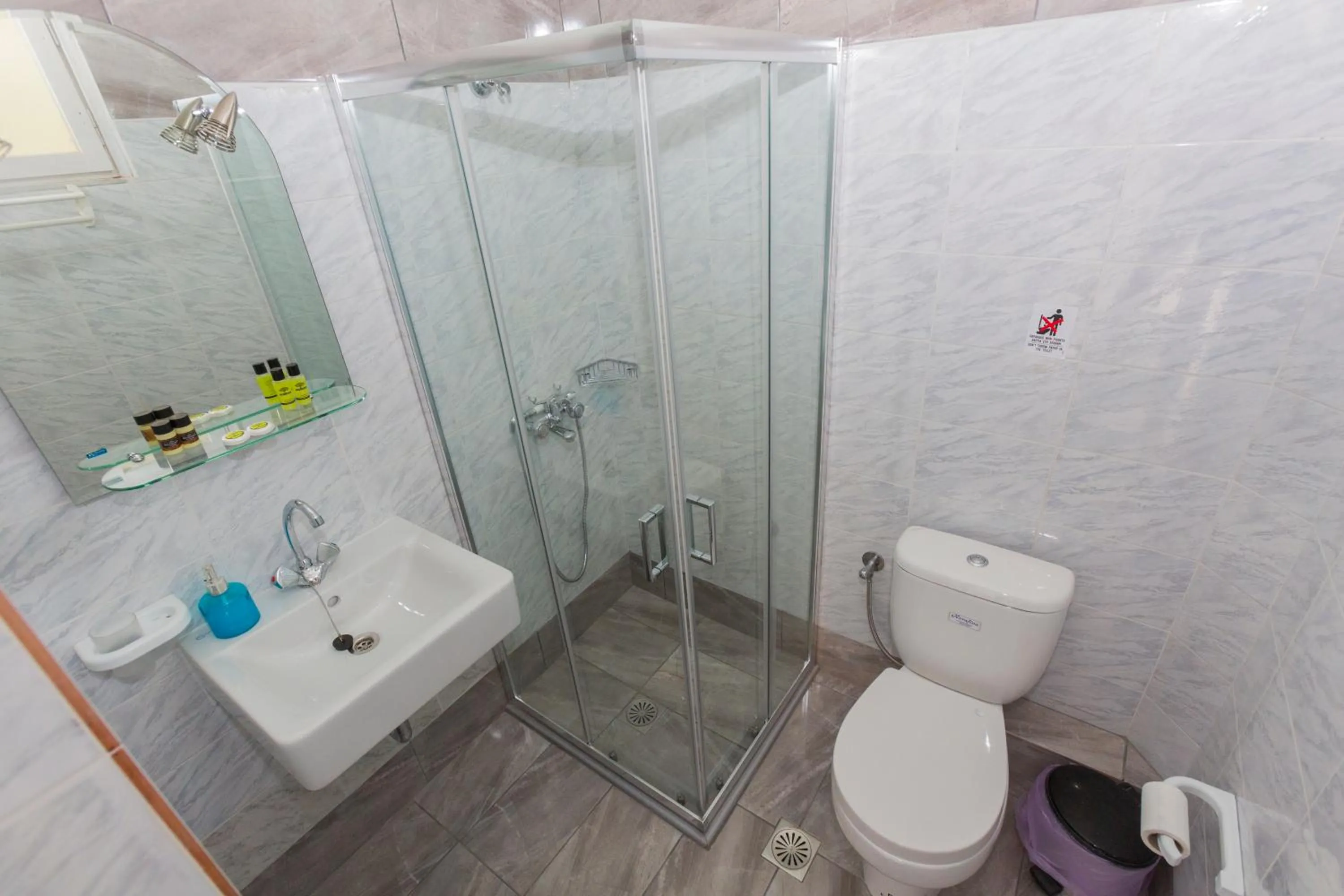 Bathroom in Anastasia Studios Katelios