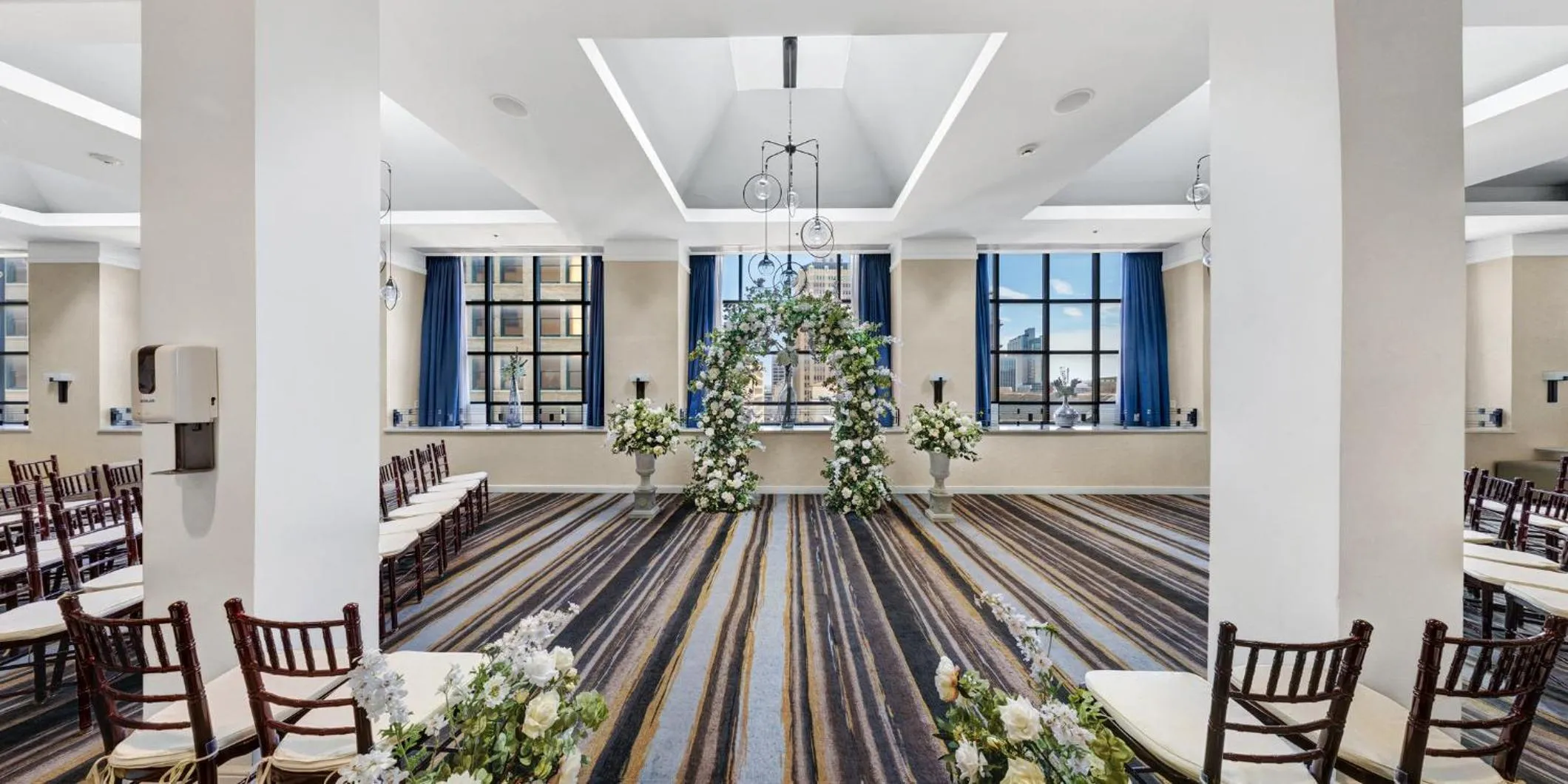 Meeting/conference room in Holiday Inn San Antonio-Riverwalk by IHG