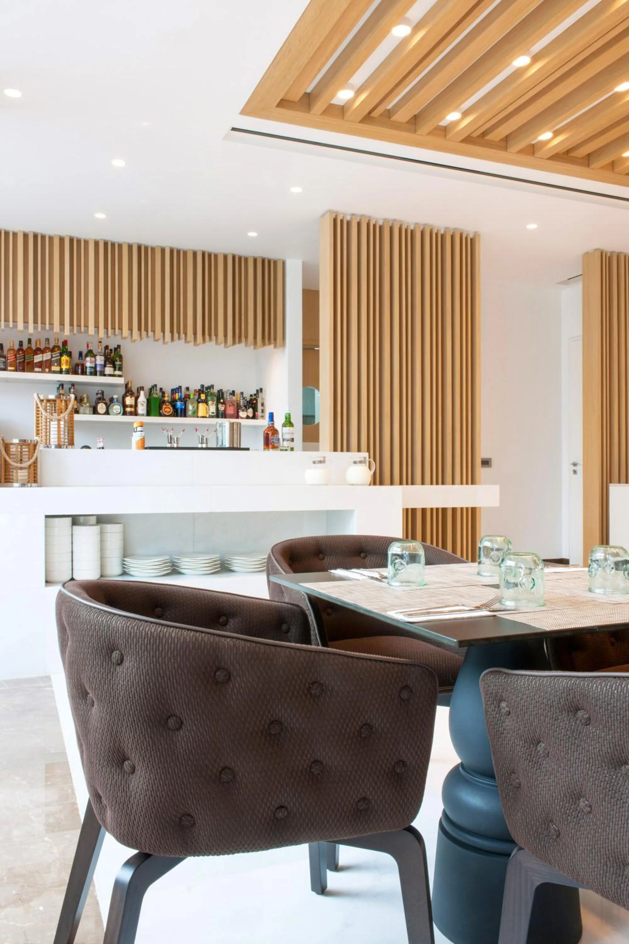 Restaurant/places to eat in The Key Beirut