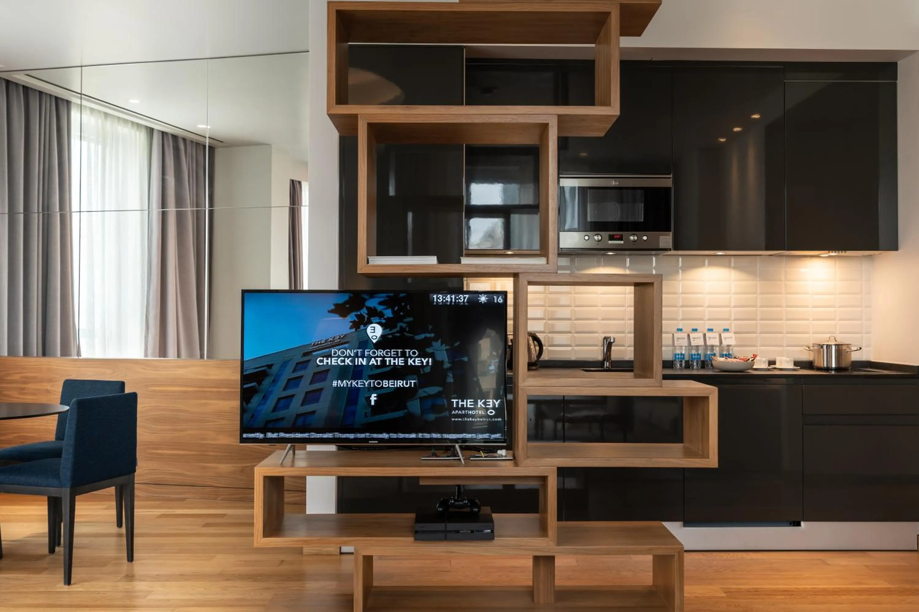 Coffee/tea facilities in The Key Beirut