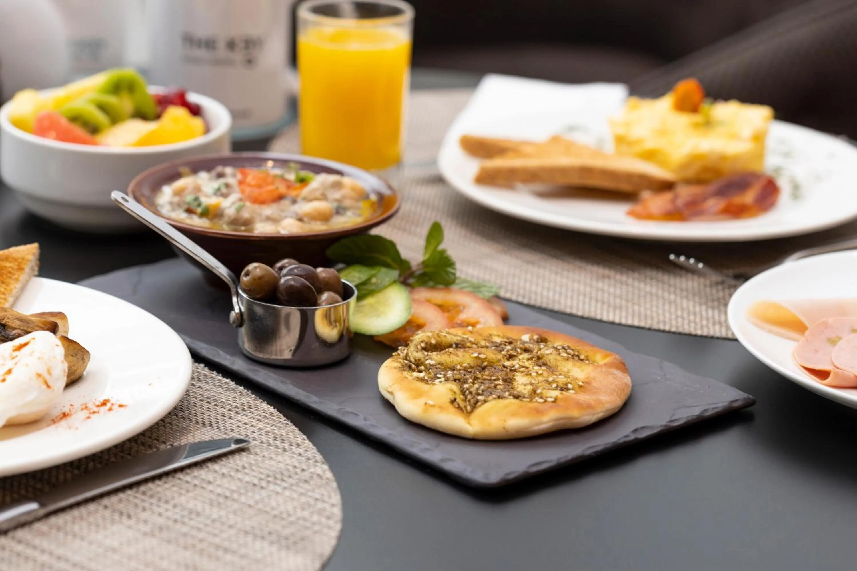 Food and drinks in The Key Beirut