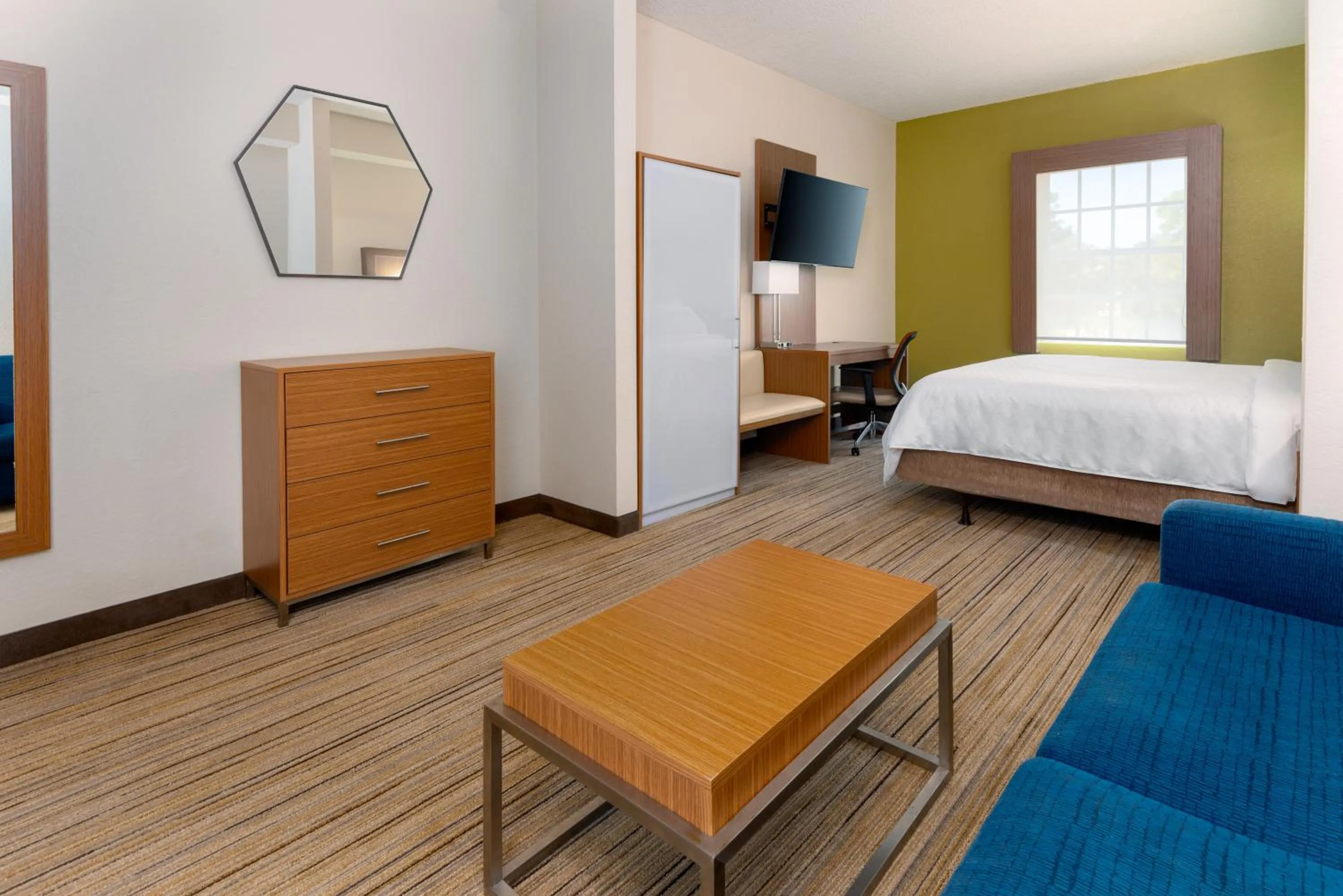 Bedroom, Bed in Holiday Inn Express Hotel & Suites Bonita Springs/Naples by IHG
