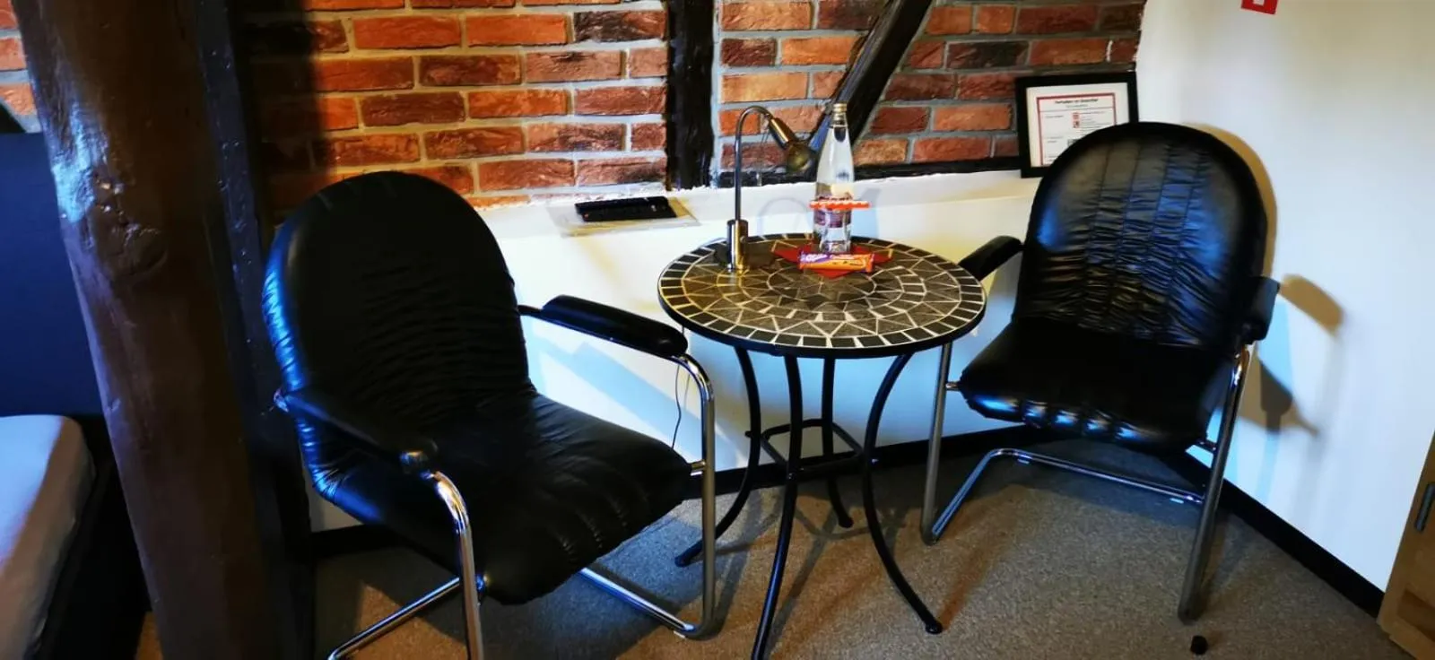 Seating area in Pension Riverside in Leverkusen Hitdorf am Rhein - Zentral an der A1 und 59