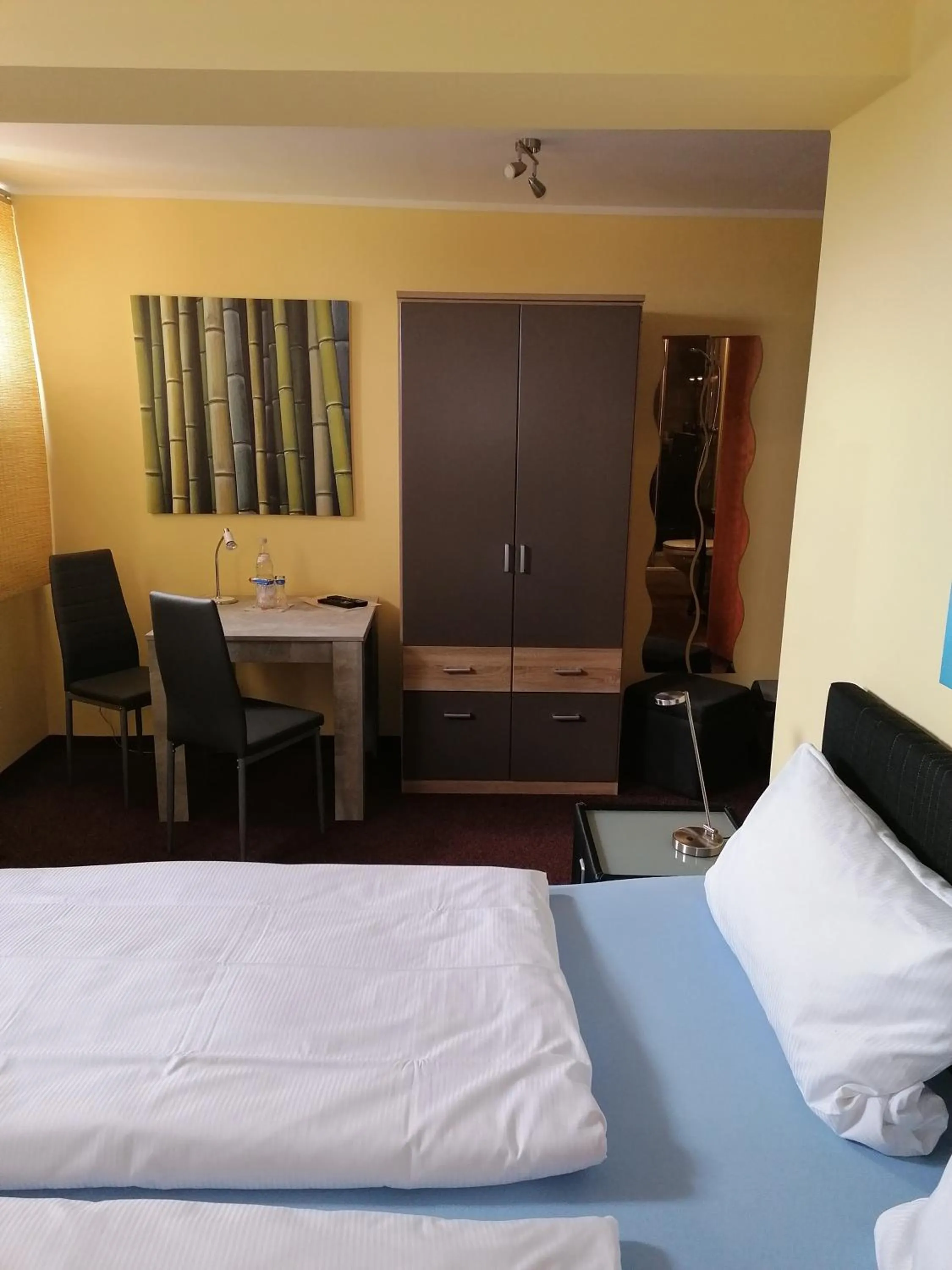 Photo of the whole room in Pension Riverside in Leverkusen Hitdorf am Rhein - Zentral an der A1 und 59