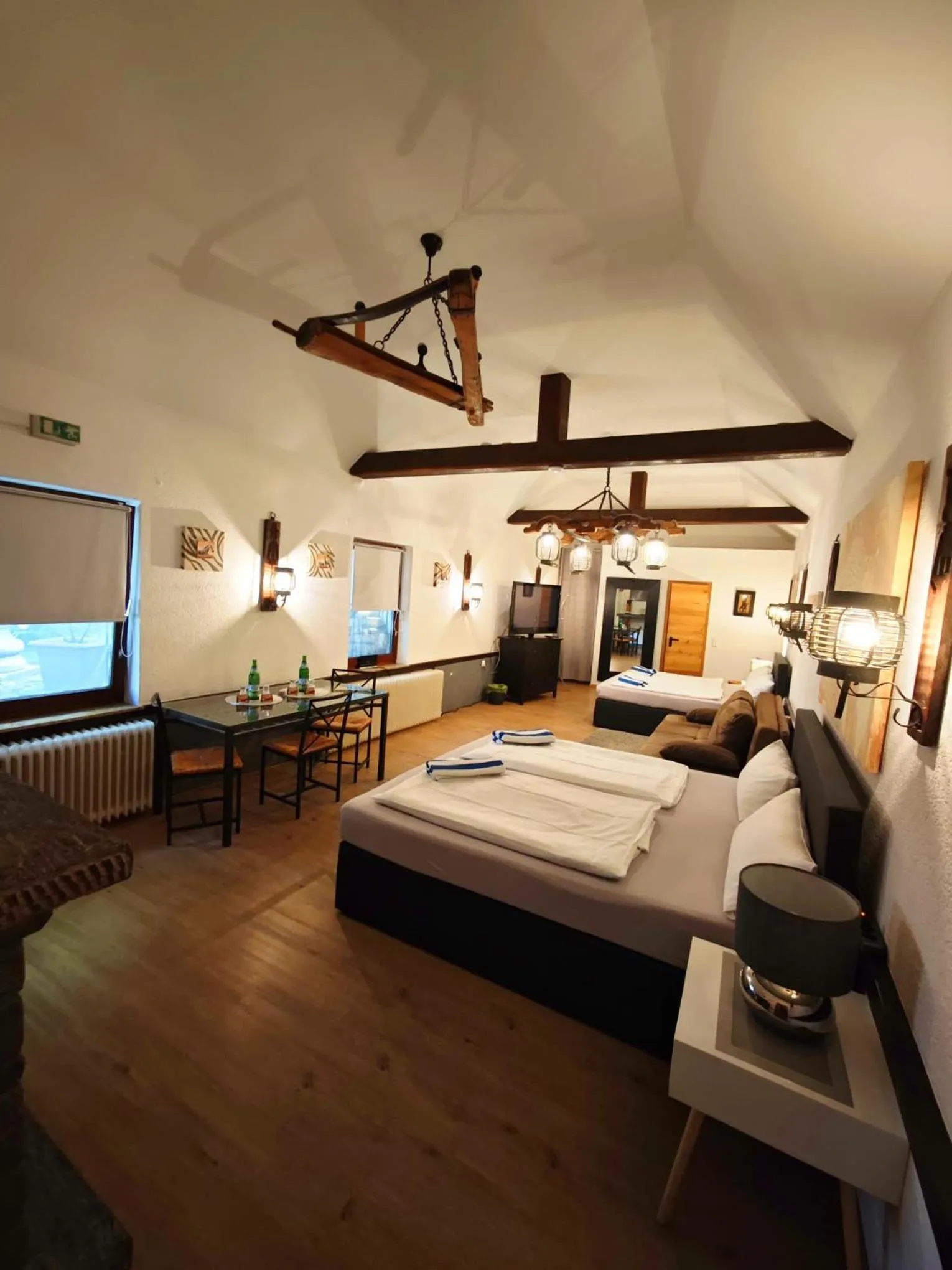 Pension Riverside in Leverkusen Hitdorf am Rhein - Zentral an der A1 und 59