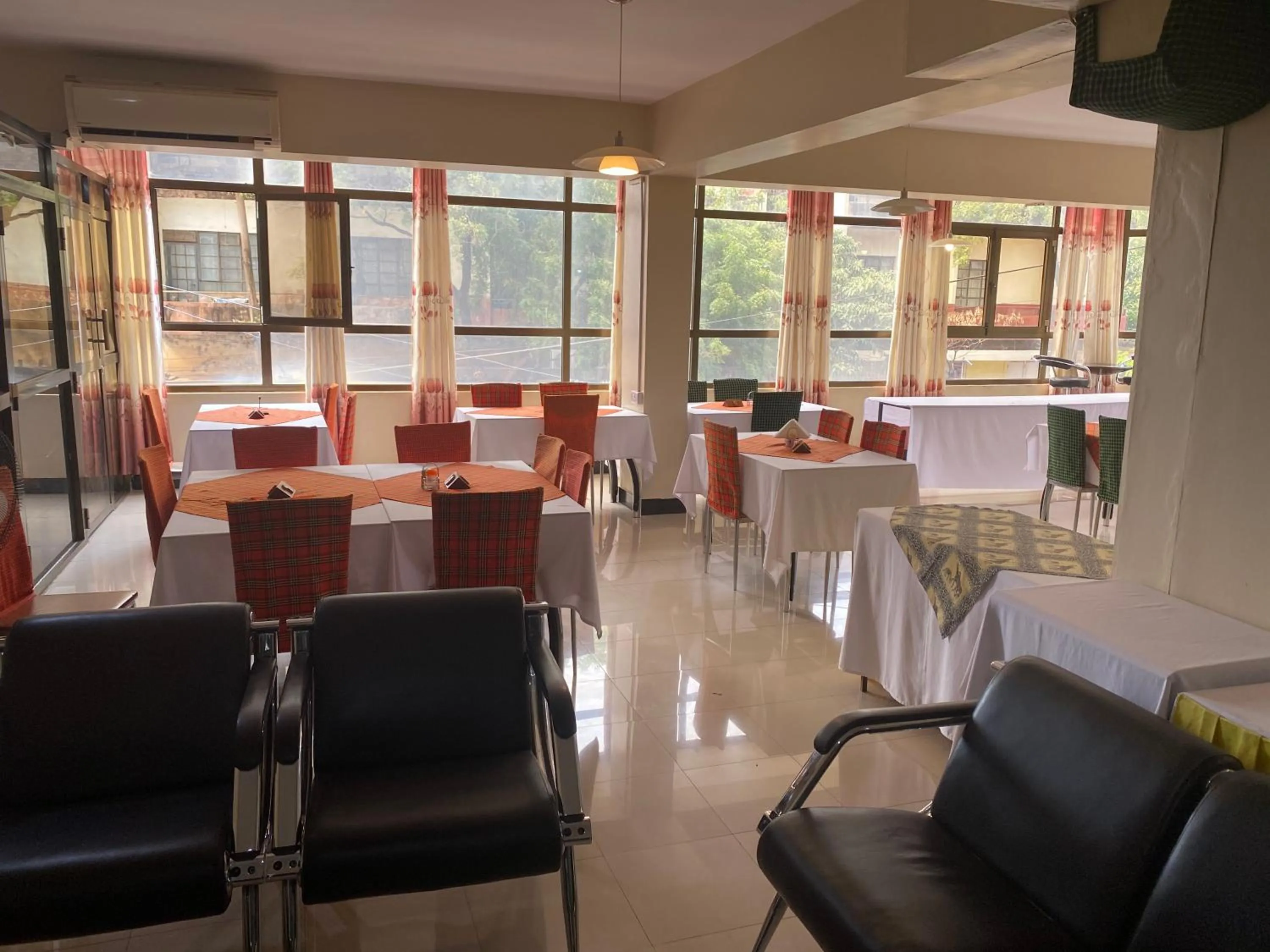 Restaurant/places to eat in Panama Inn Moshi