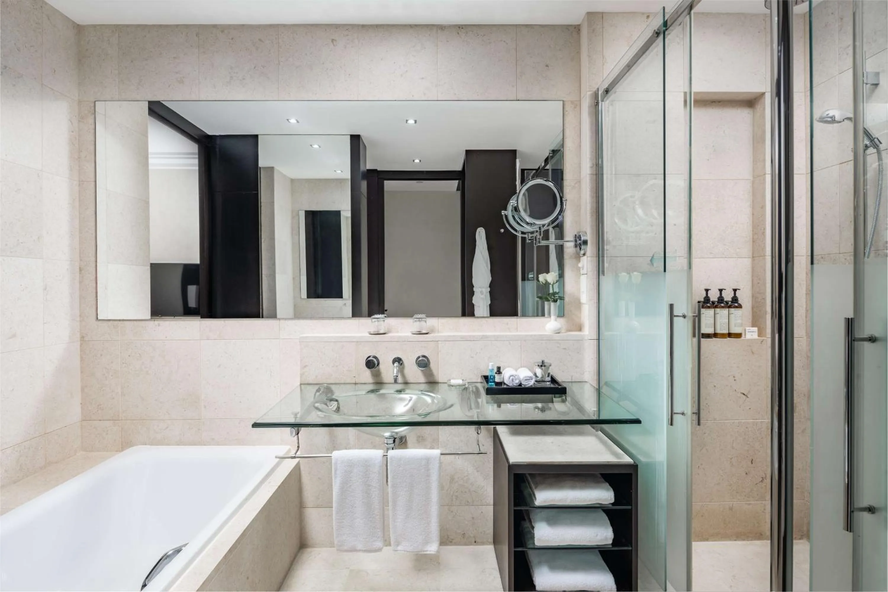 Bathroom in Park Hyatt Jeddah - Marina, Club and Spa