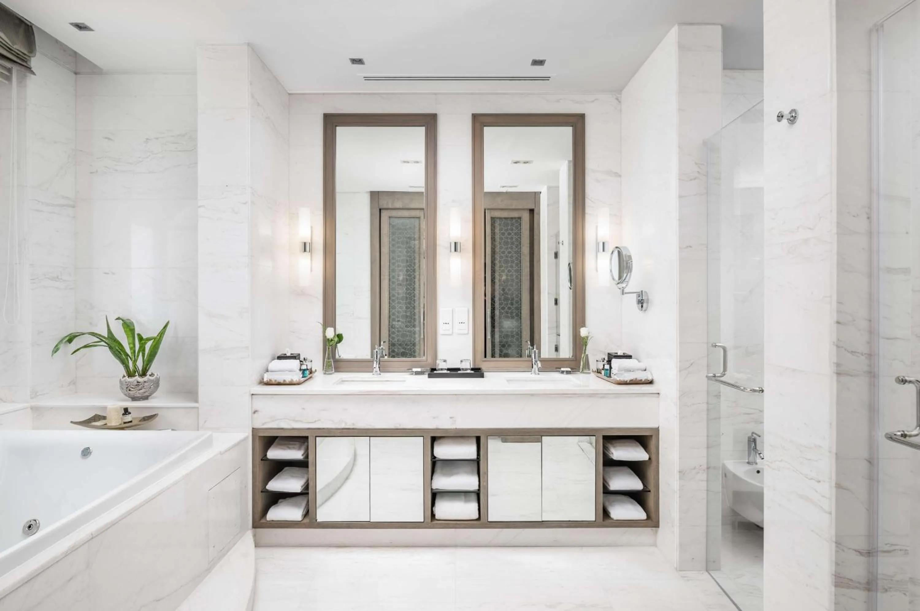 Bathroom in Park Hyatt Jeddah - Marina, Club and Spa