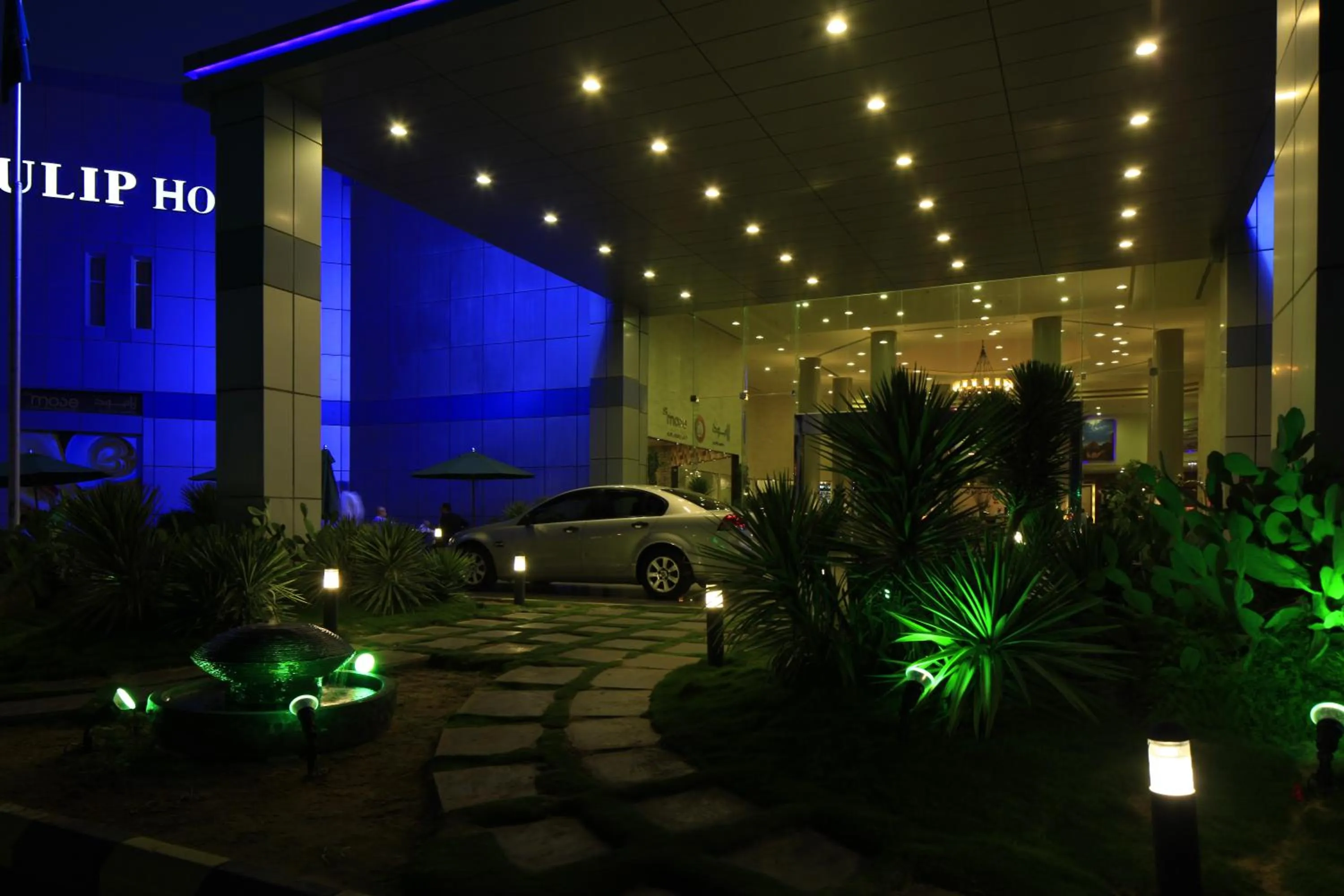 Property building in Golden Tulip Hail