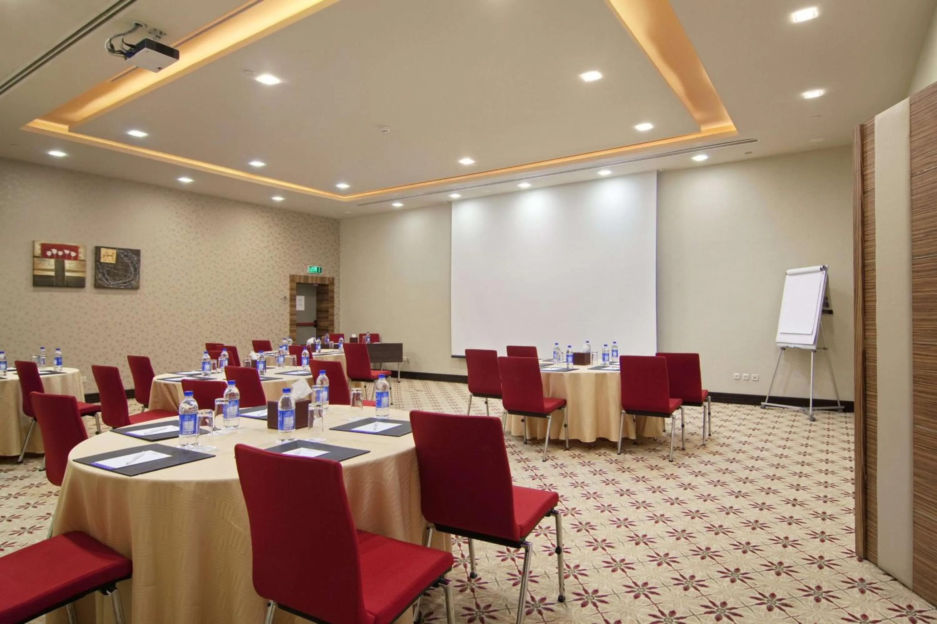 Meeting/conference room in Hilton Garden Inn Riyadh Olaya