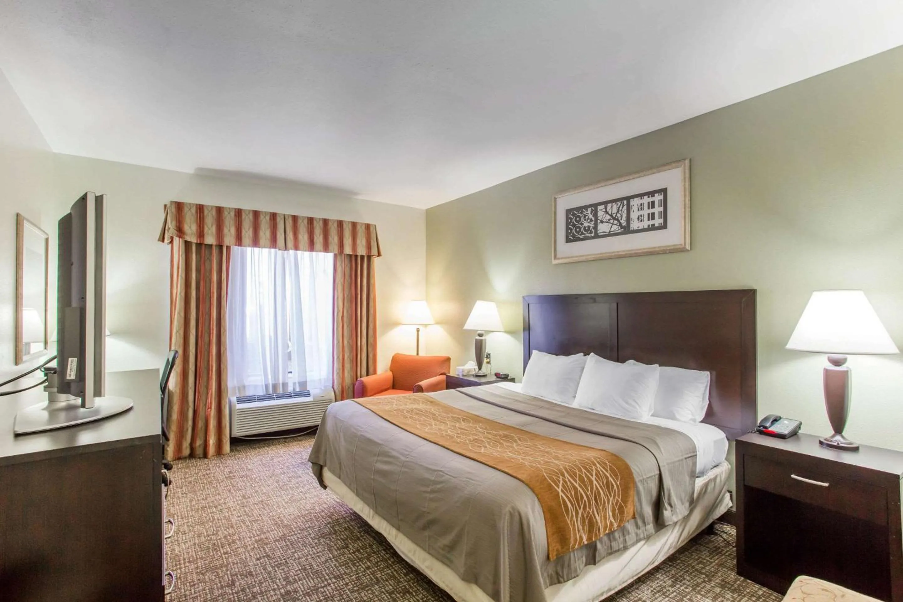 Bedroom, Bed in Comfort Inn Franklin Highway 96