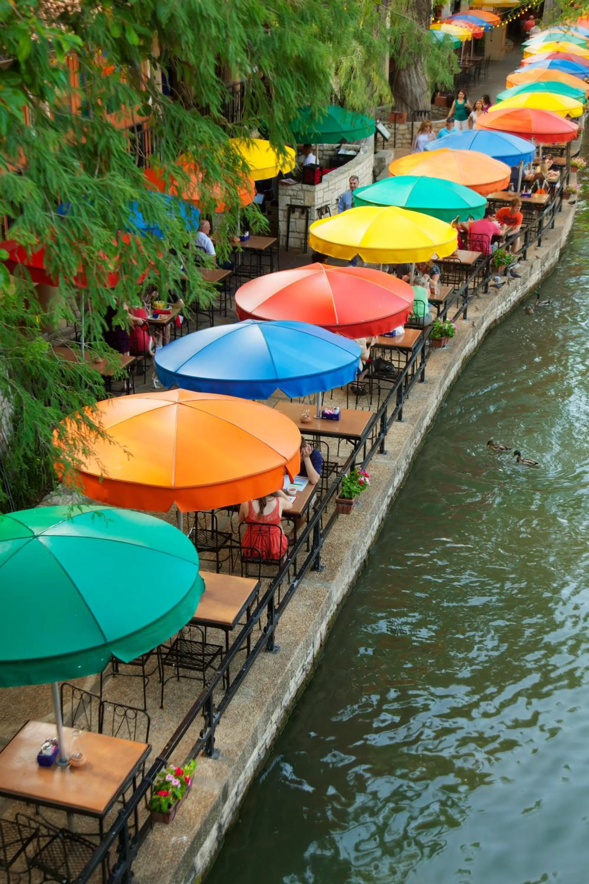 Nearby landmark in The Crockett Hotel