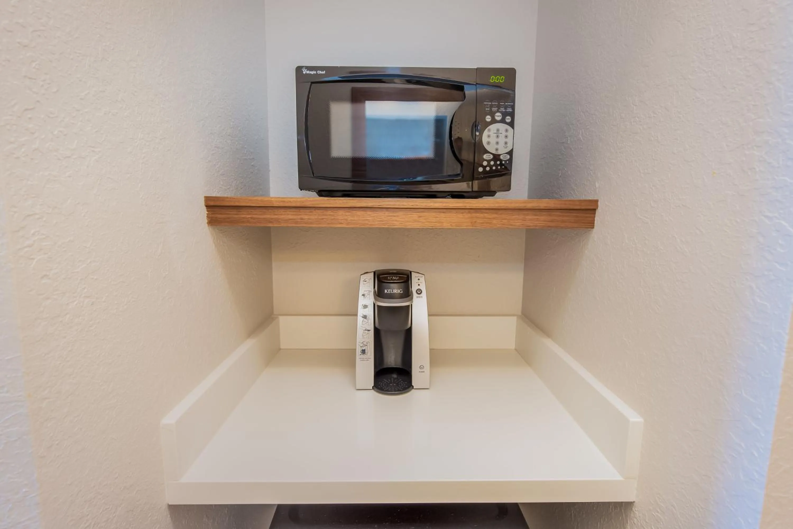 Bedroom in Holiday Inn Express Orange Beach - On The Beach by IHG