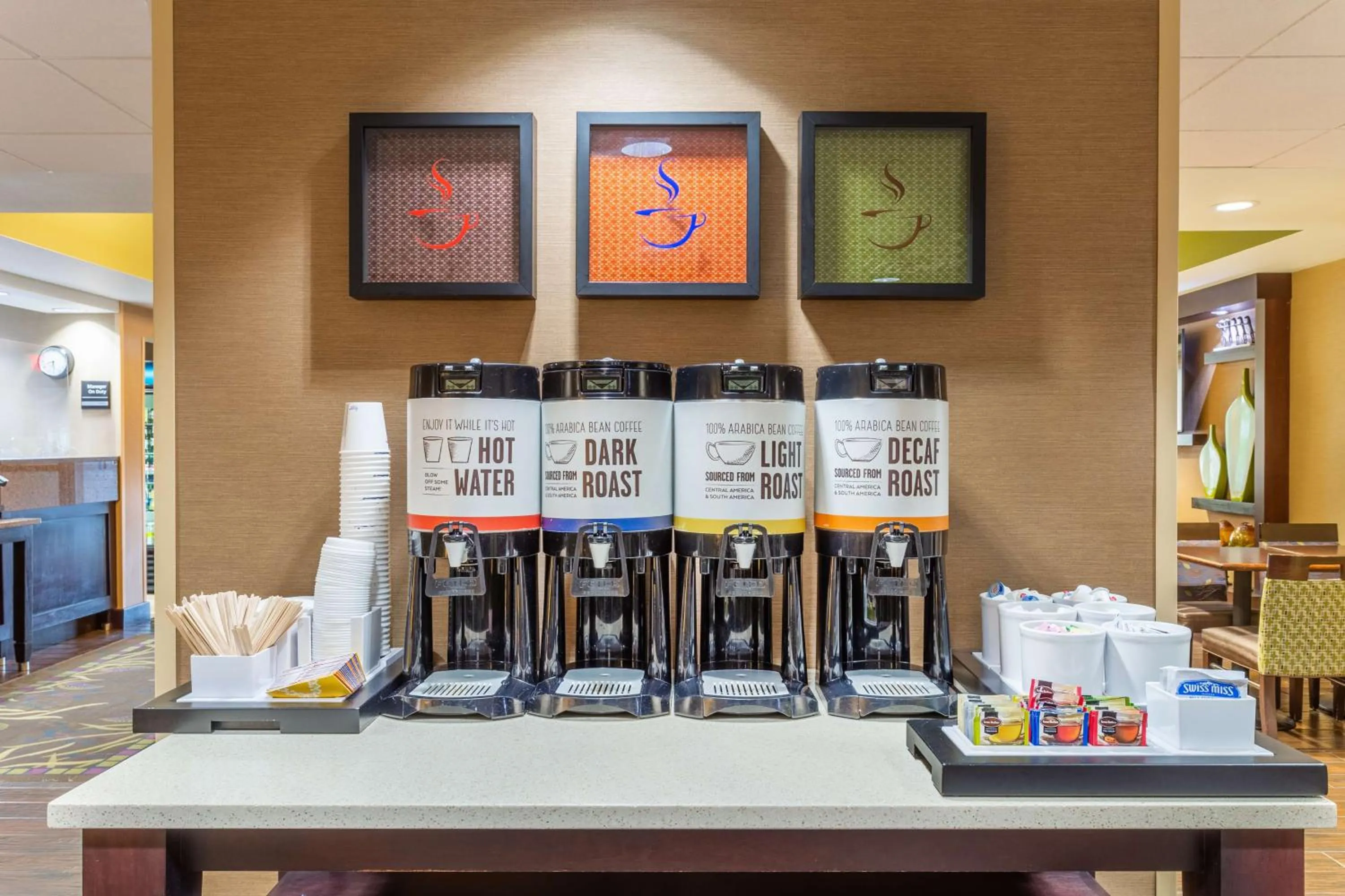 Coffee/tea facilities in Hampton Inn Sioux Falls