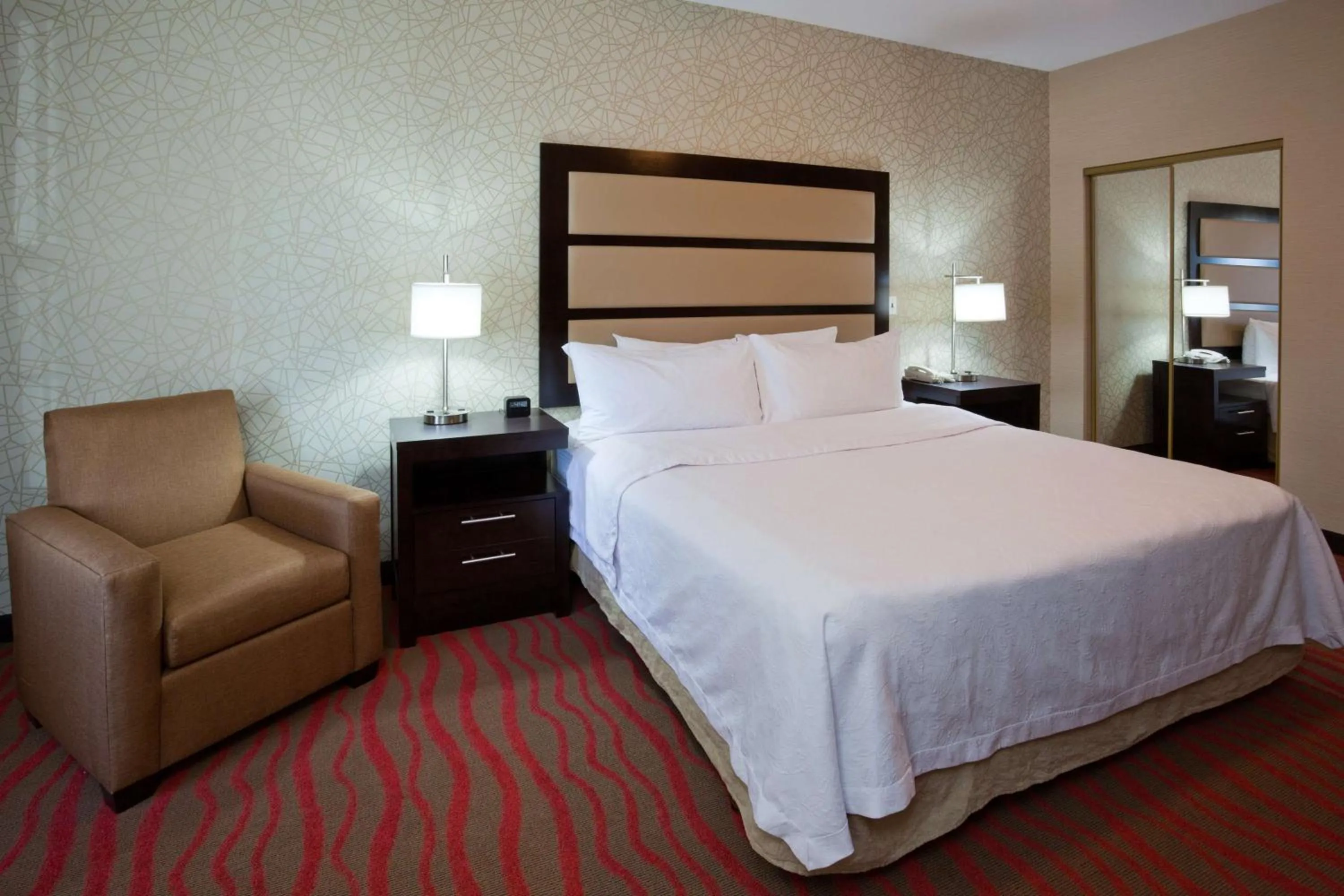 King Suite - Mobility Access/Non-Smoking in Homewood Suites by Hilton Sioux Falls