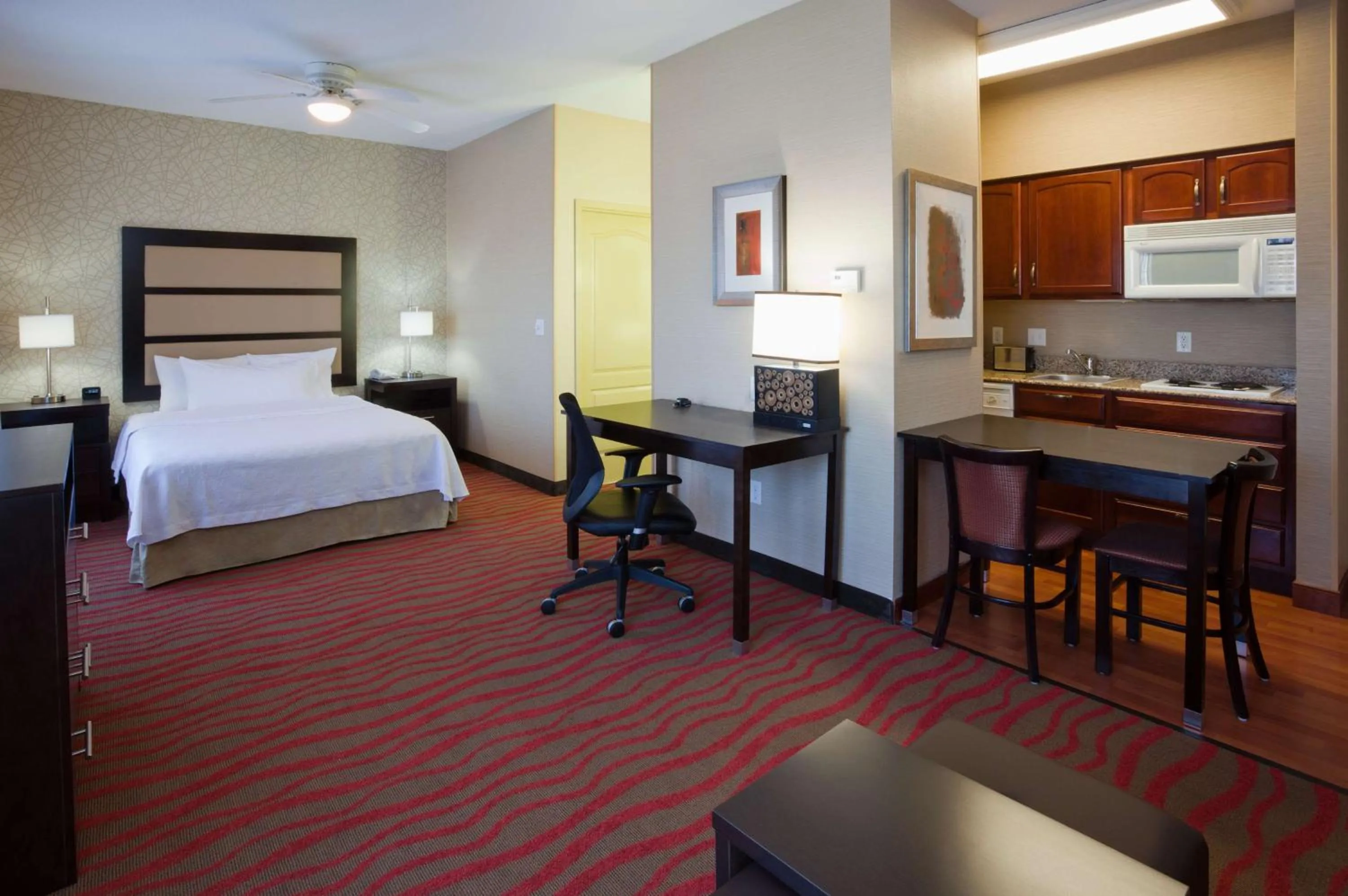 Queen Studio - Hearing Accessible/Non-Smoking in Homewood Suites by Hilton Sioux Falls