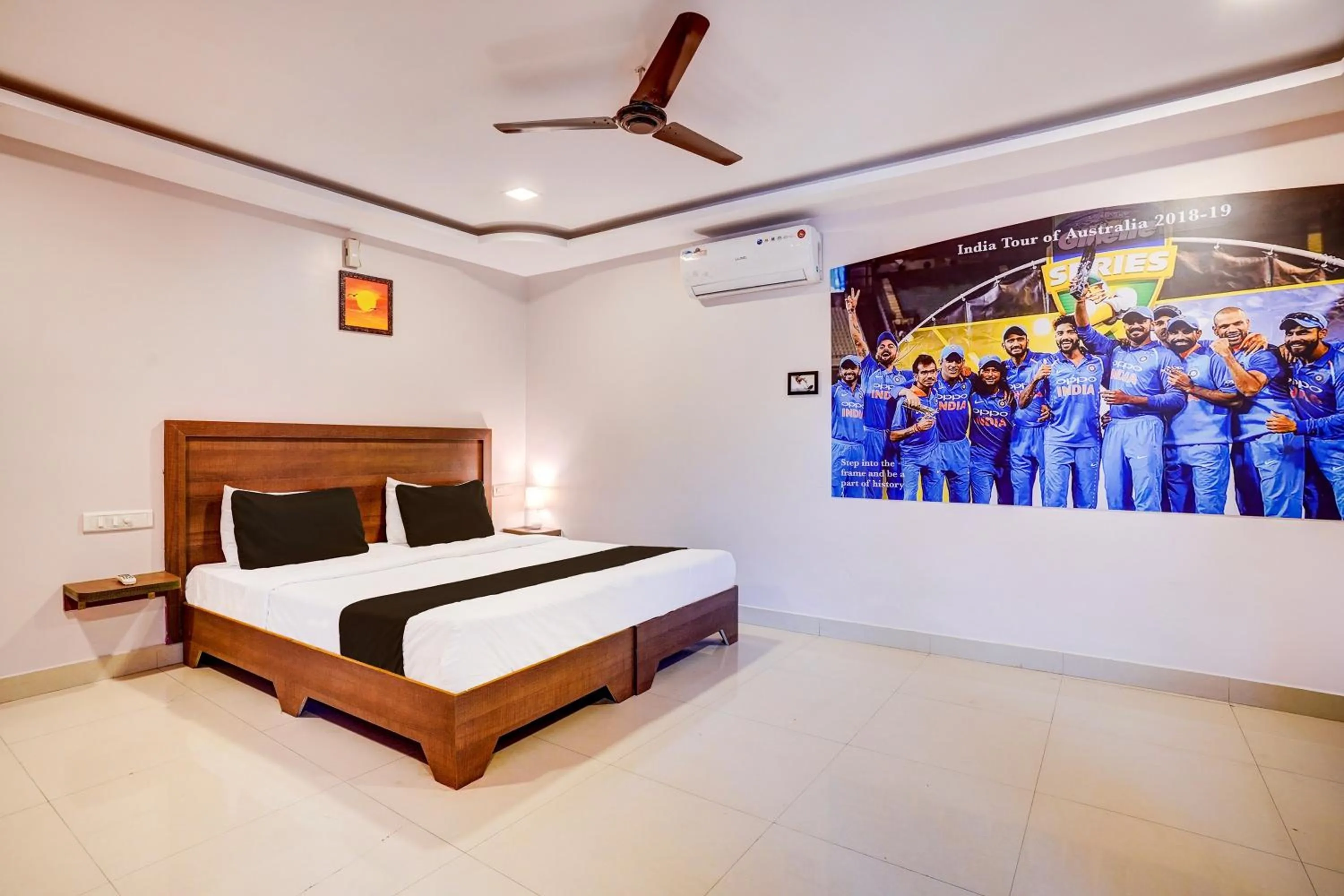 Bedroom, Bed in Super Hotel O Cricotel