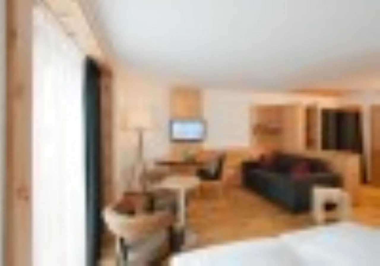 Photo of the whole room, Bed in Mondschein Hotel & Chalet Ski-In Ski-Out Luxus am Arlberg
