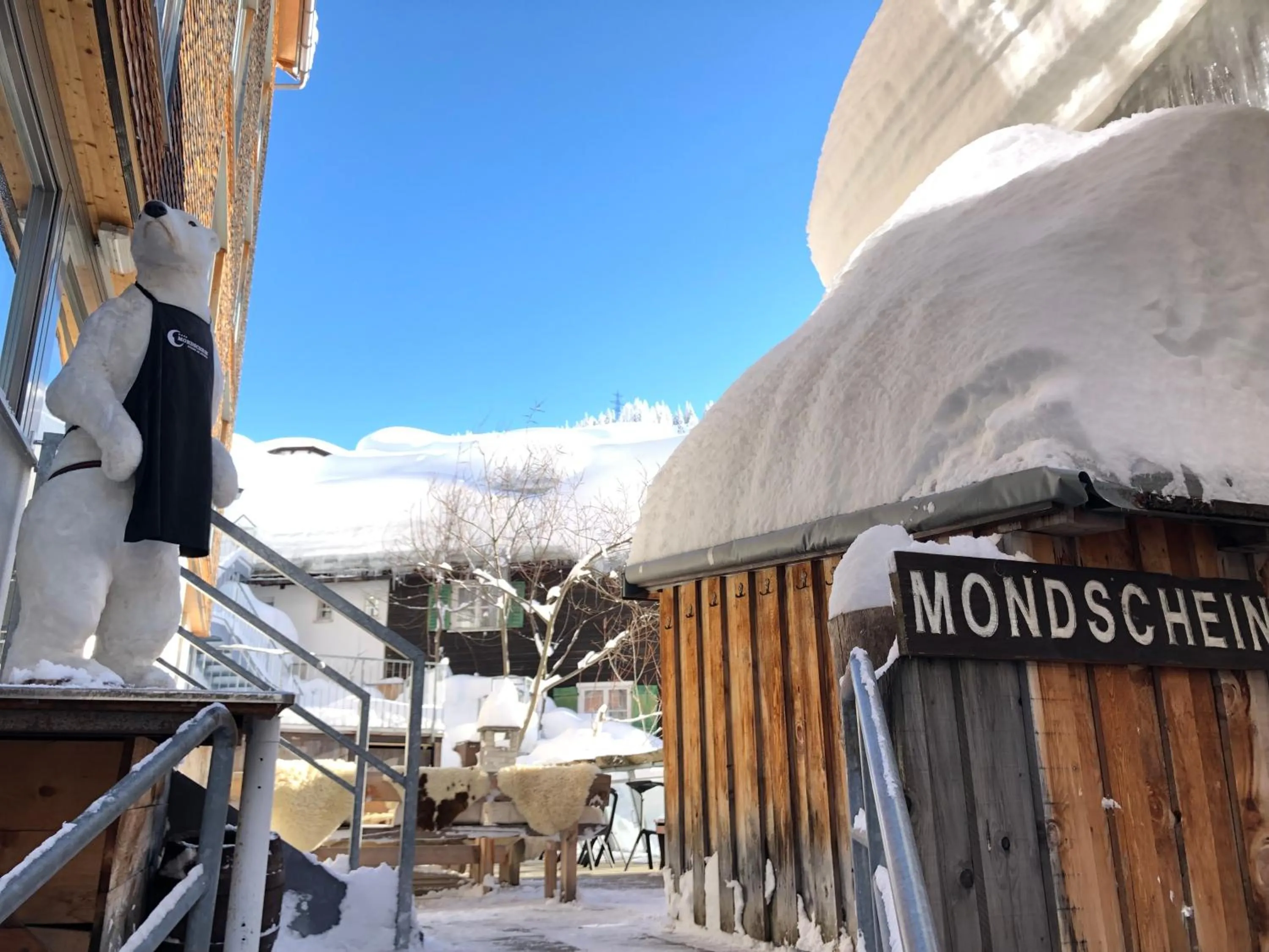 Balcony/Terrace in Mondschein Hotel & Chalet Ski-In Ski-Out Luxus am Arlberg