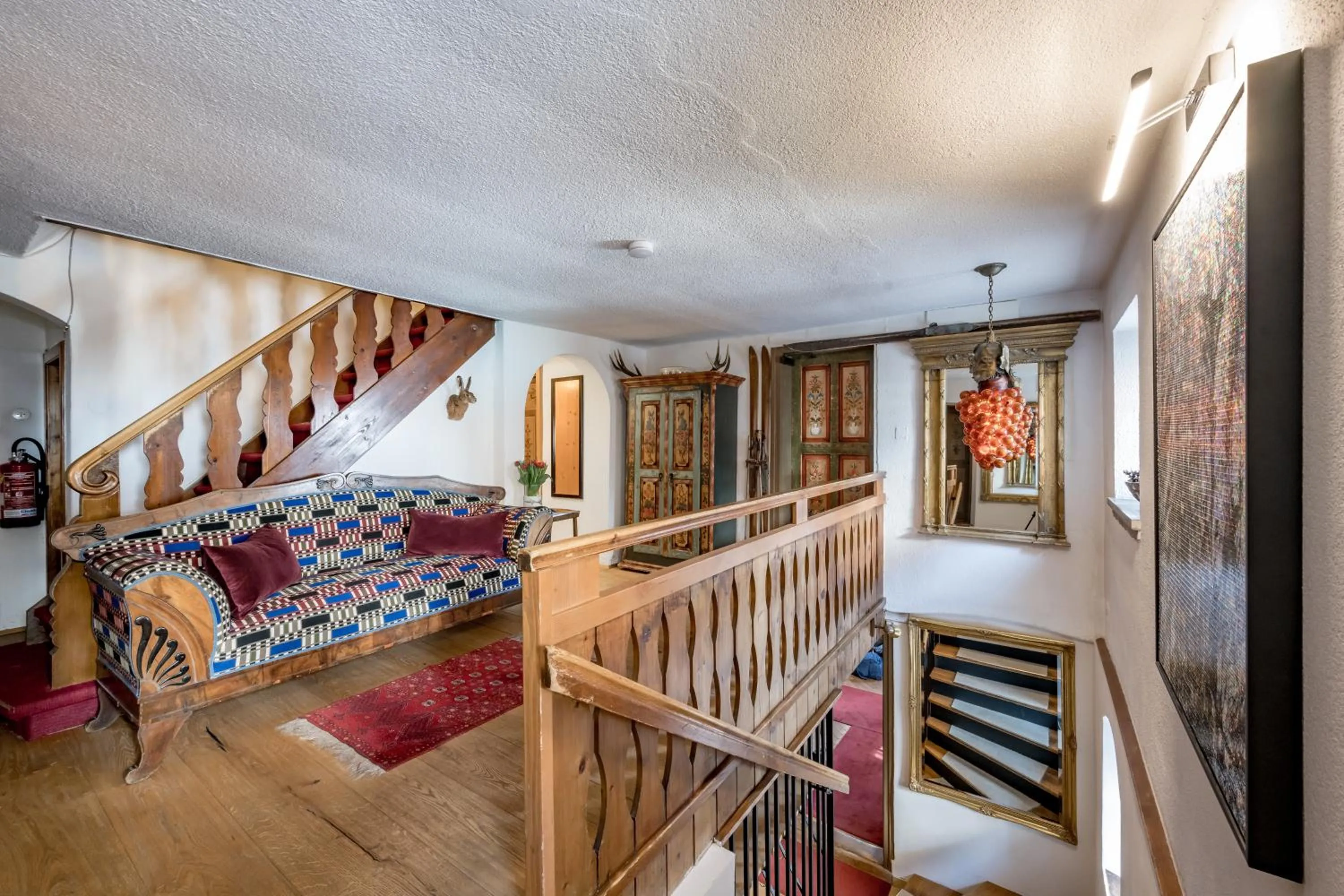 Lobby or reception, Bed in Mondschein Hotel & Chalet Ski-In Ski-Out Luxus am Arlberg