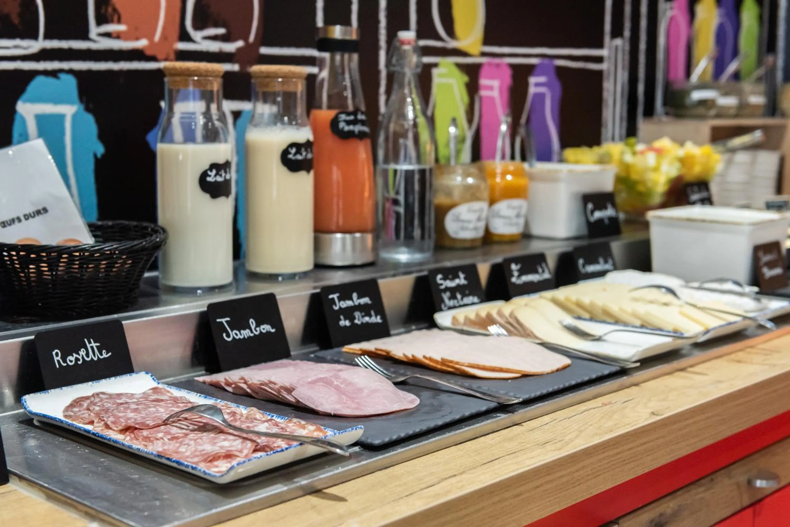 Breakfast in ibis Lyon Nord