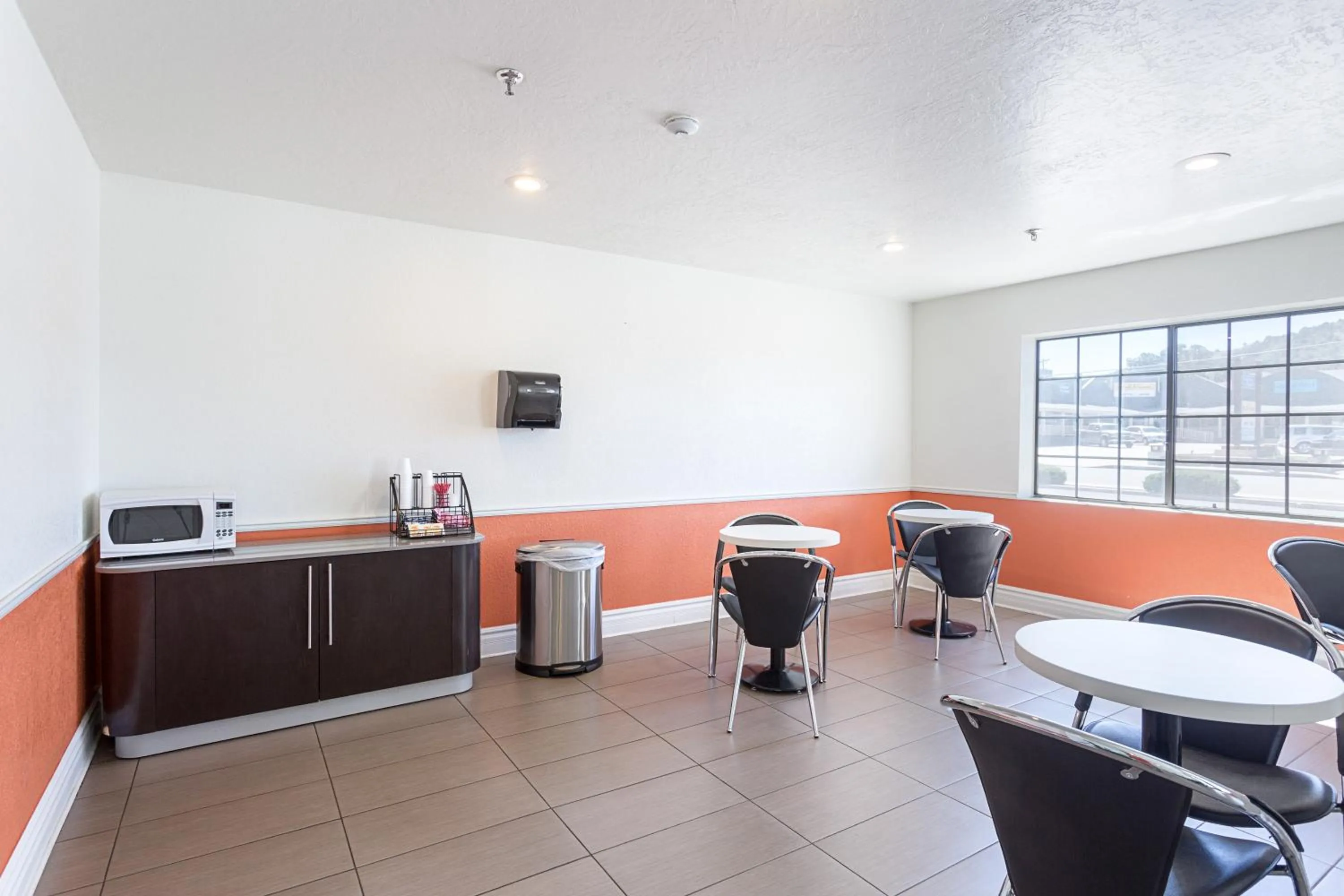 Lobby or reception in Motel 6-Williams, AZ - West - Grand Canyon
