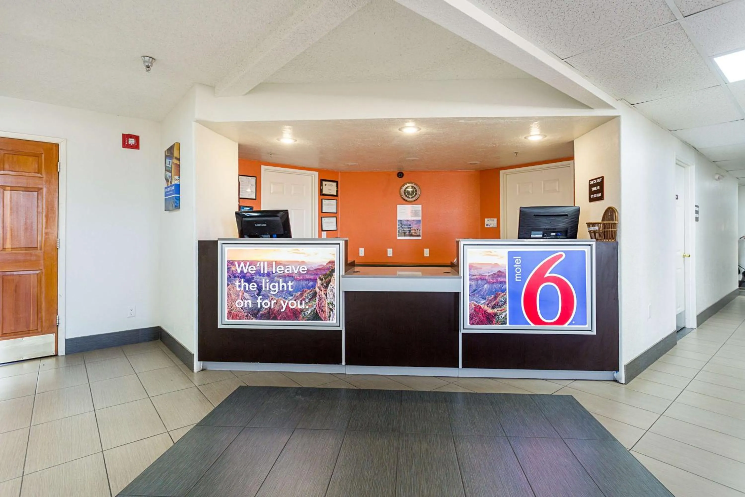 Property logo or sign in Motel 6-Williams, AZ - West - Grand Canyon