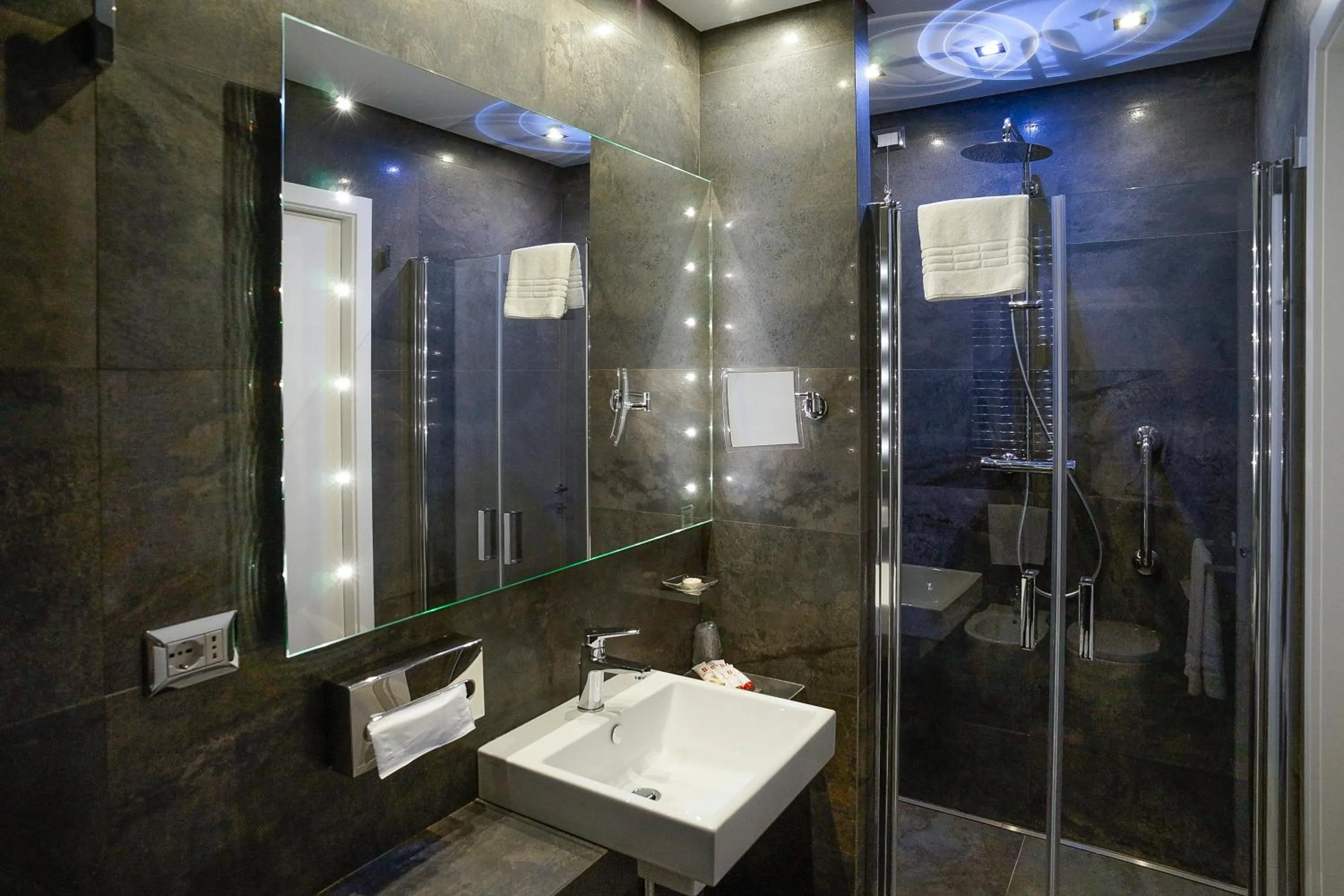 Bathroom in Les Diamants