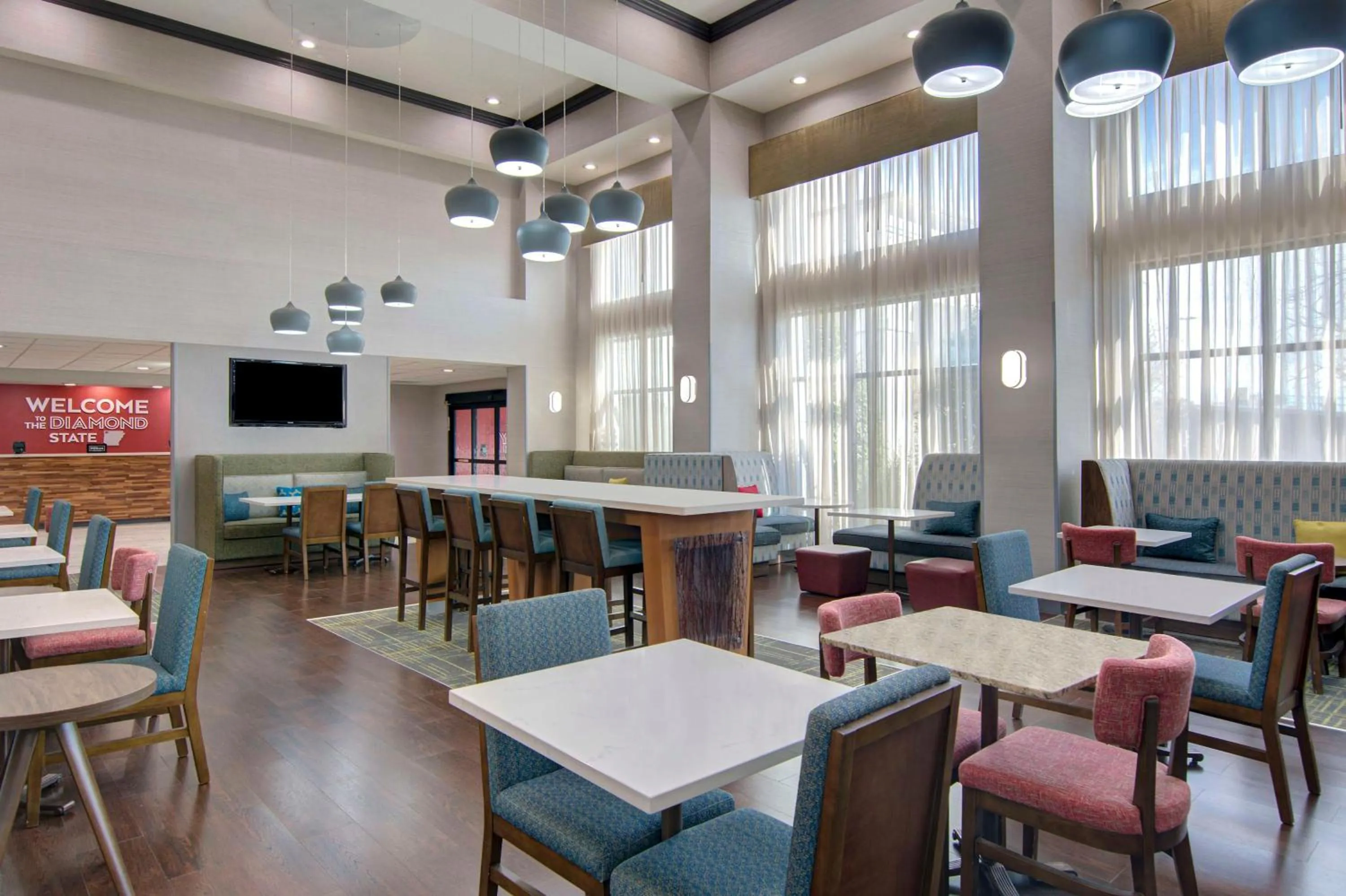 Lobby or reception in Hampton Inn Fayetteville