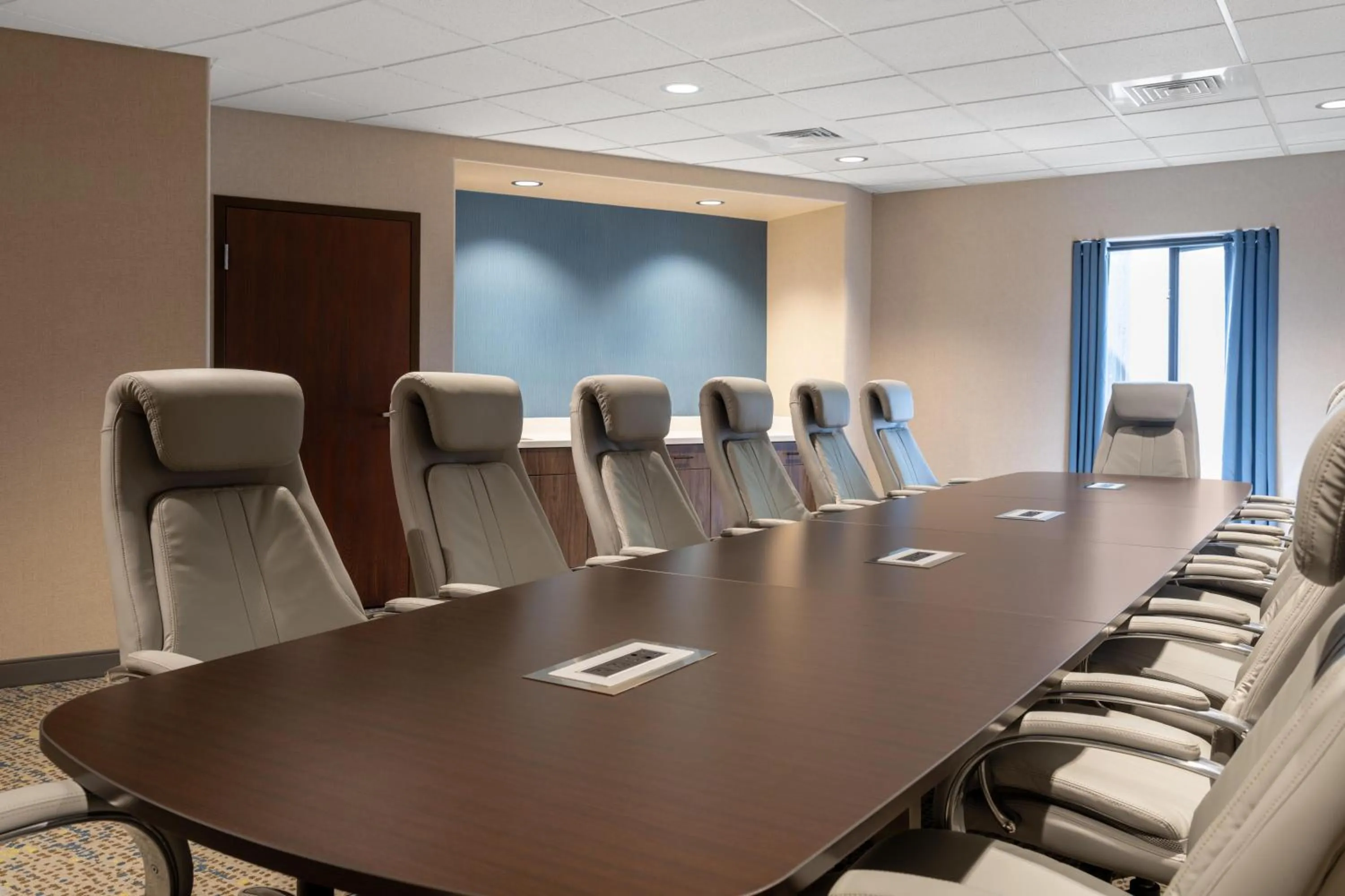 Meeting/conference room in Hampton Inn & Suites Boise-Meridian