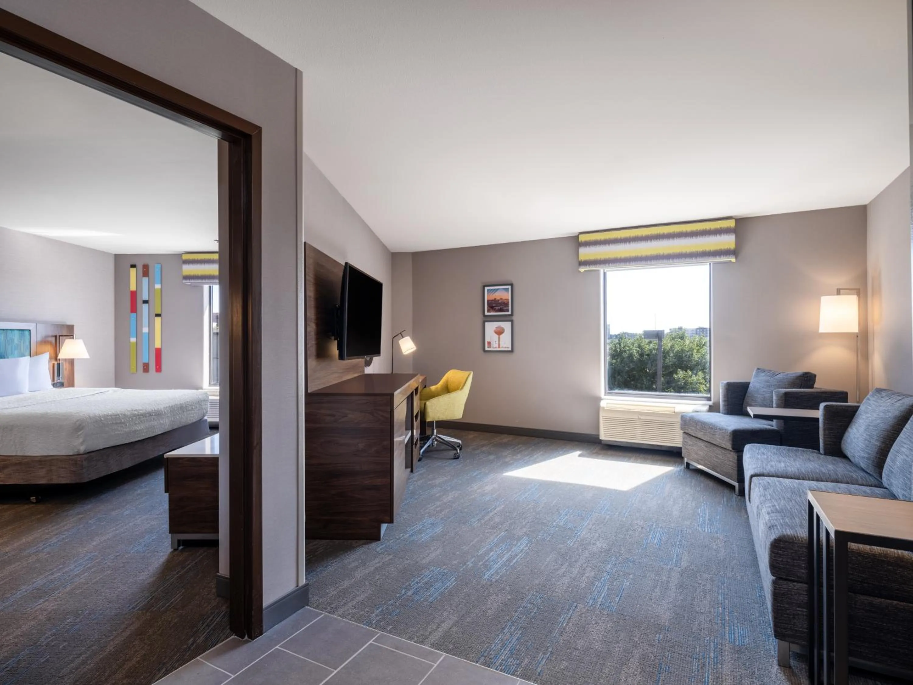 TV and multimedia, Bed in Hampton Inn & Suites Boise-Meridian