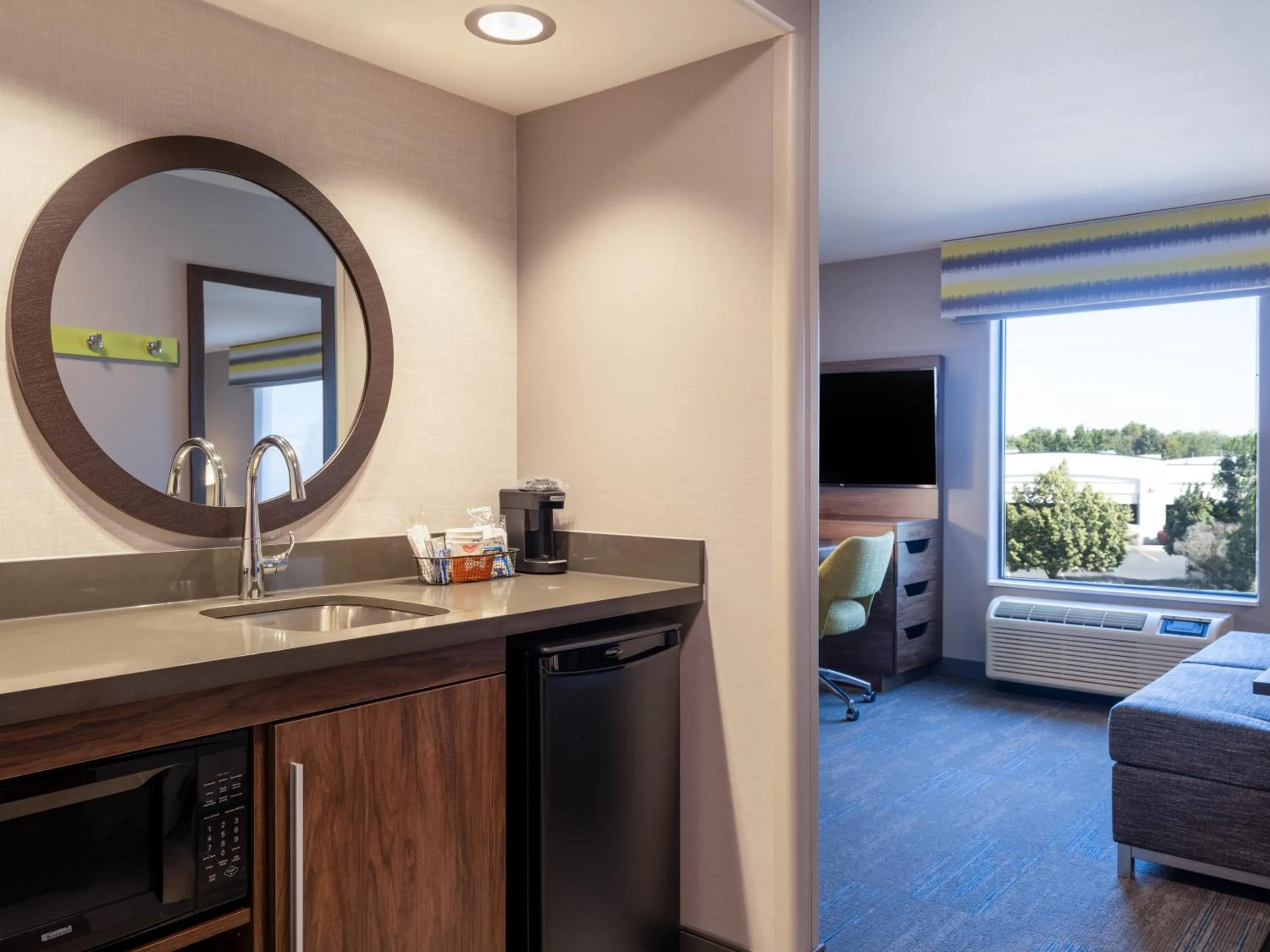Coffee/tea facilities in Hampton Inn & Suites Boise-Meridian