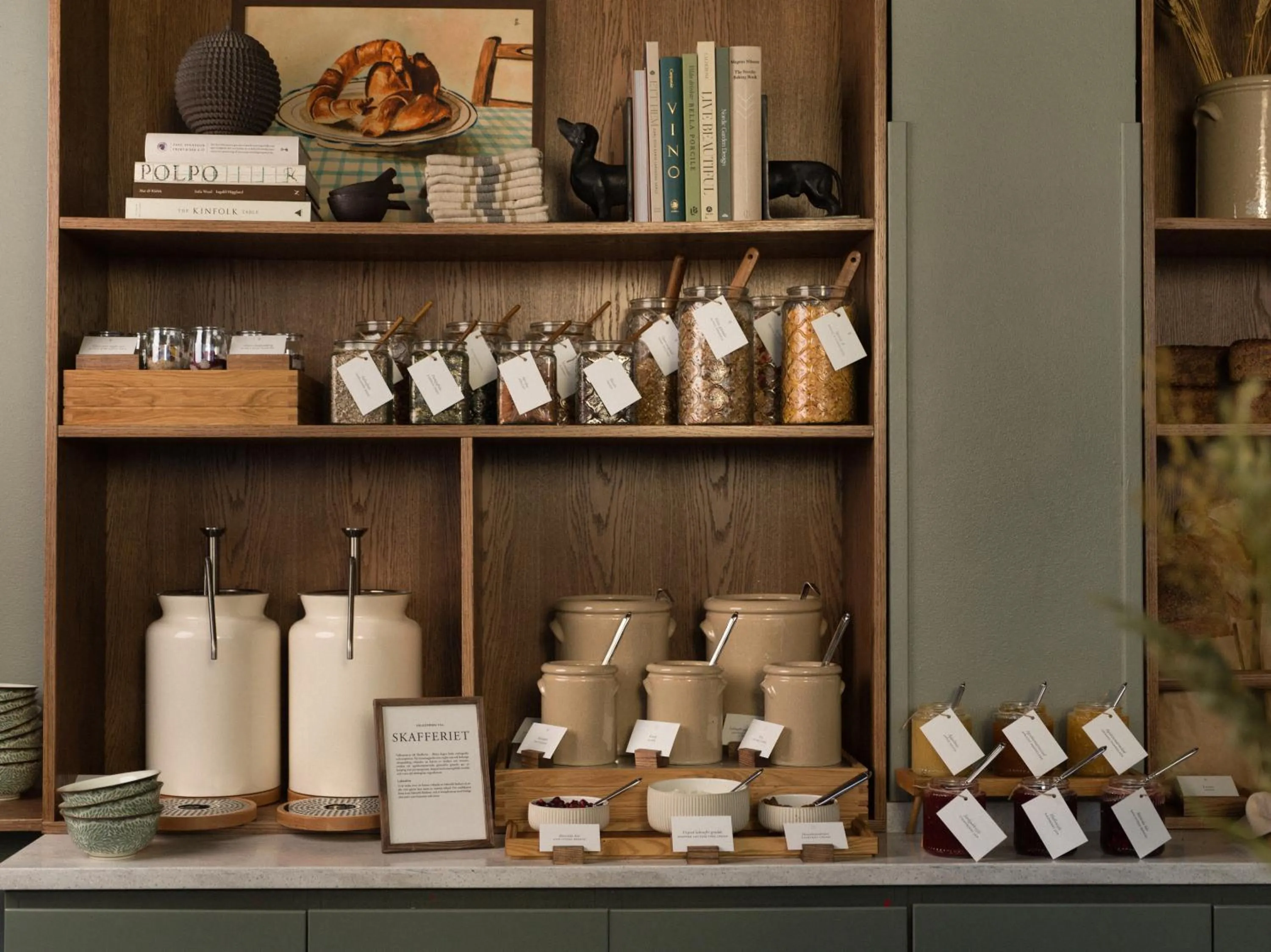 Breakfast in Elite Hotel Arcadia