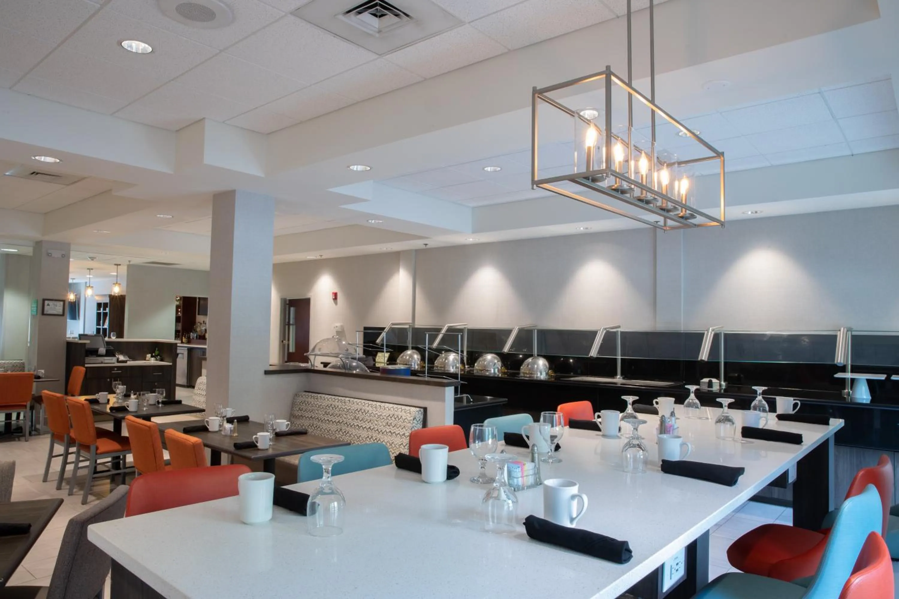 Restaurant/places to eat in Holiday Inn & Suites Raleigh Cary by IHG