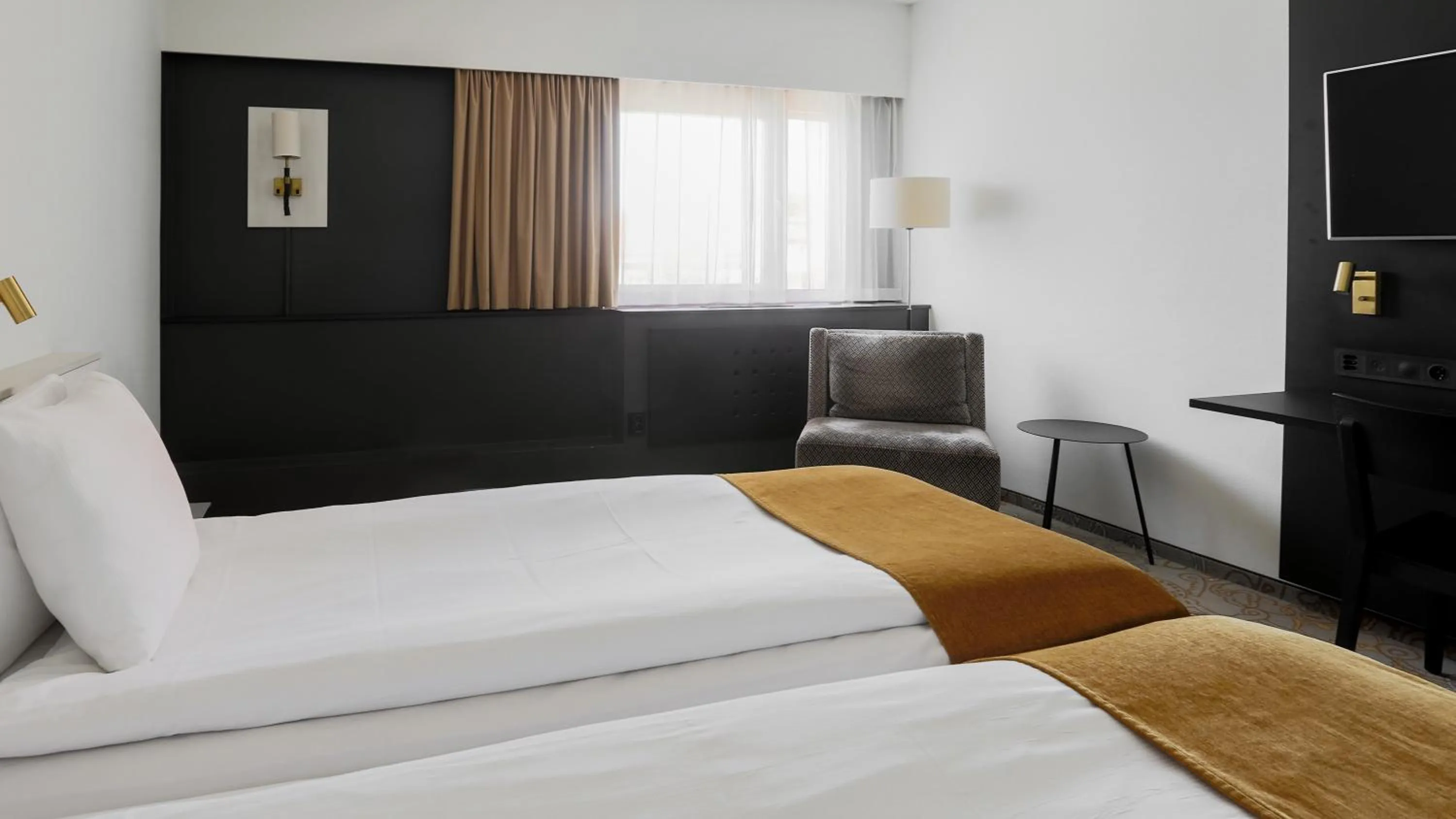 Bed in Quality Hotel Royal Corner