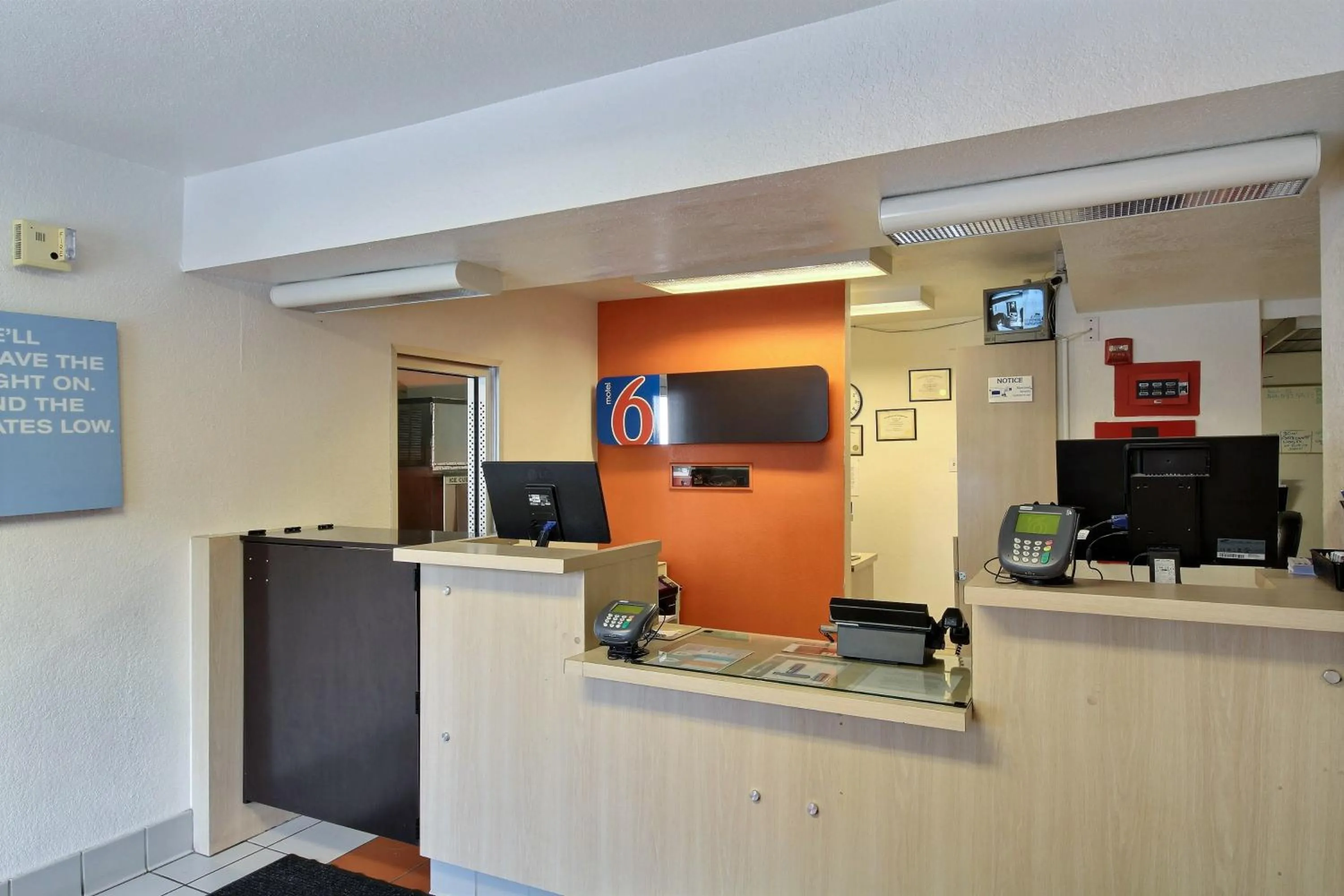 Lobby or reception in Motel 6-San Marcos, TX