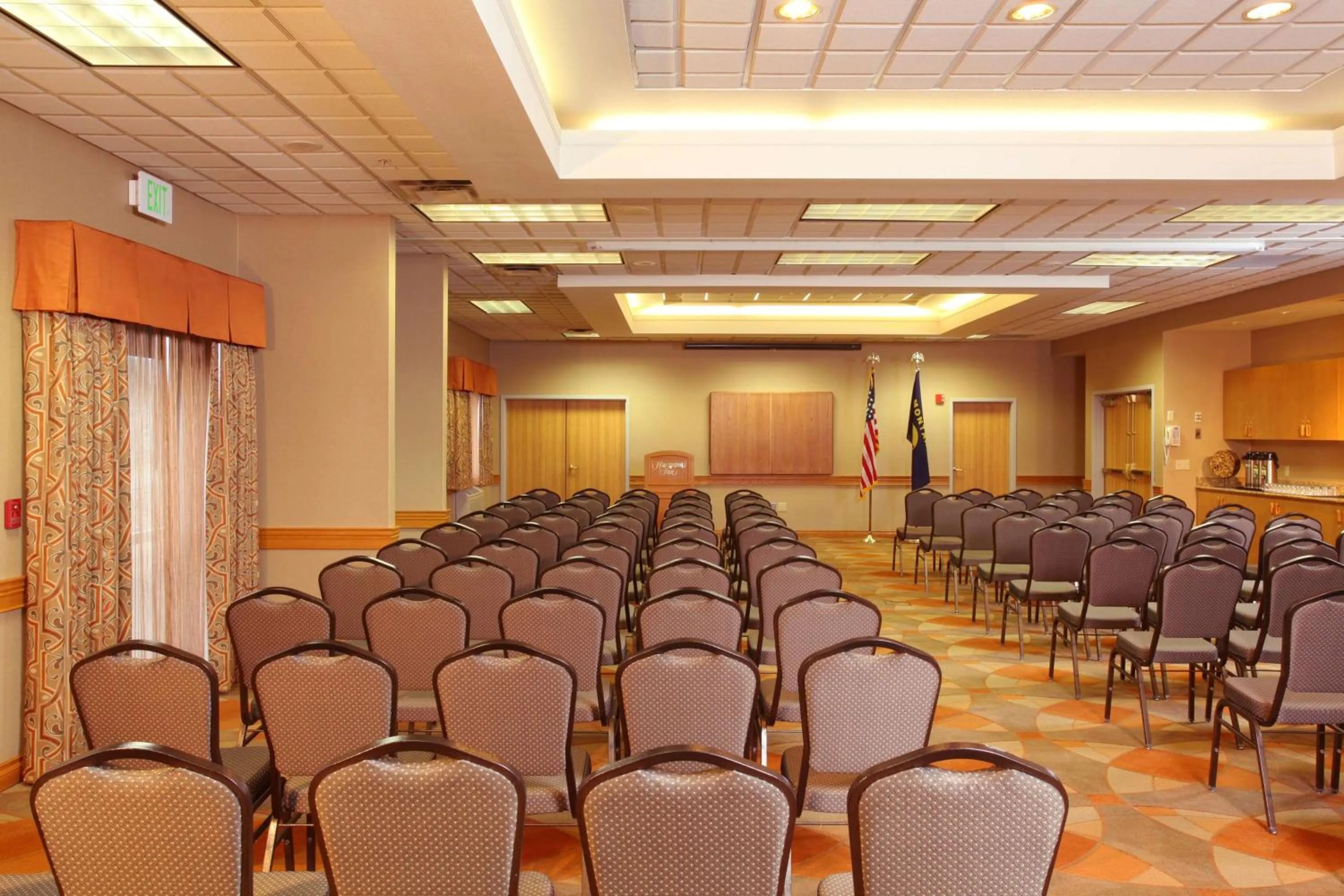 Meeting/conference room in Hampton Inn Kalispell