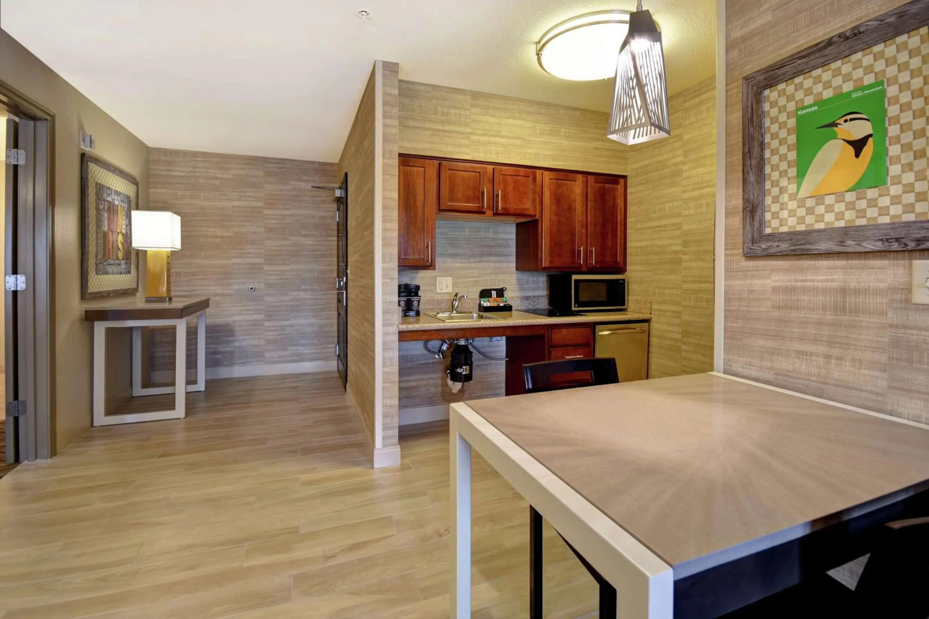 Kitchen or kitchenette in Homewood Suites by Hilton at The Waterfront