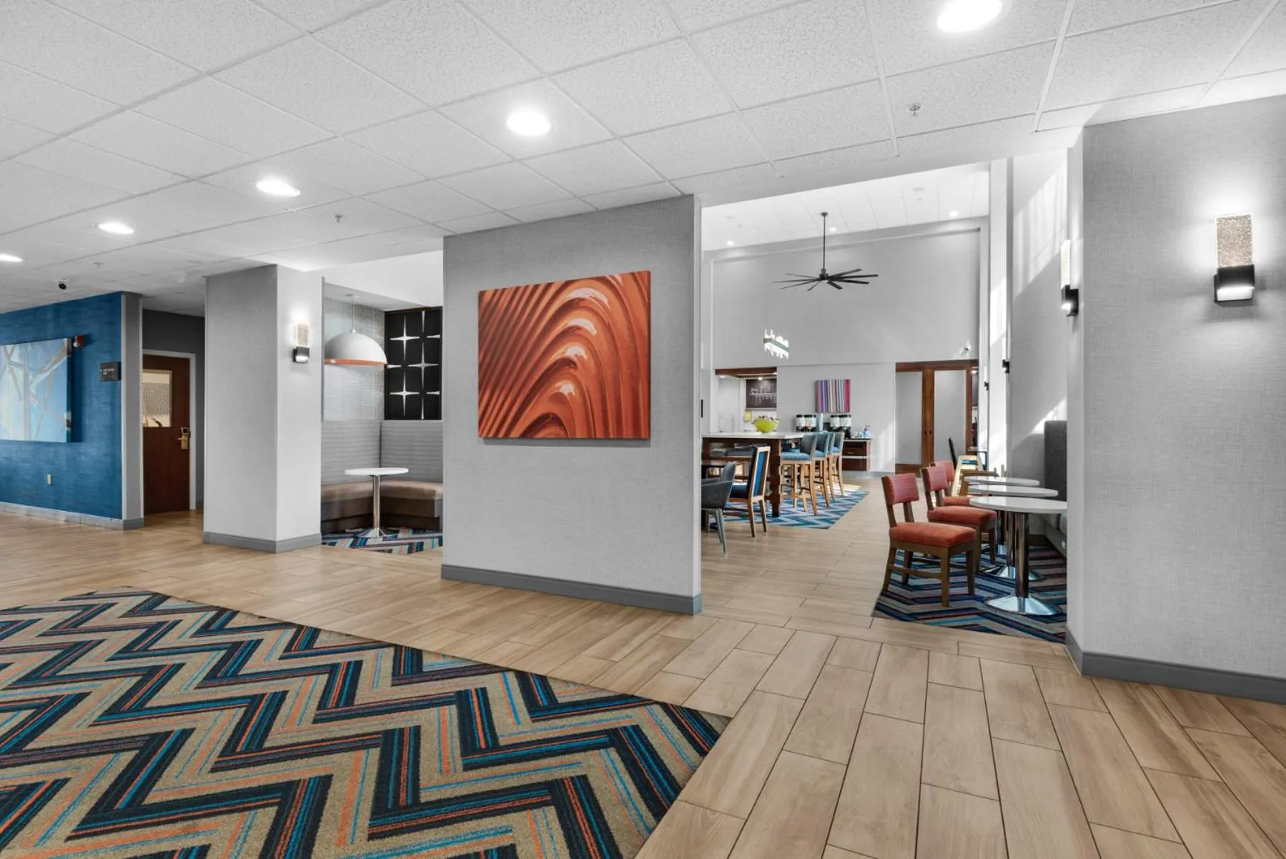 Lobby or reception in Hampton Inn & Suites Pensacola I-10 N at University Town Plaza