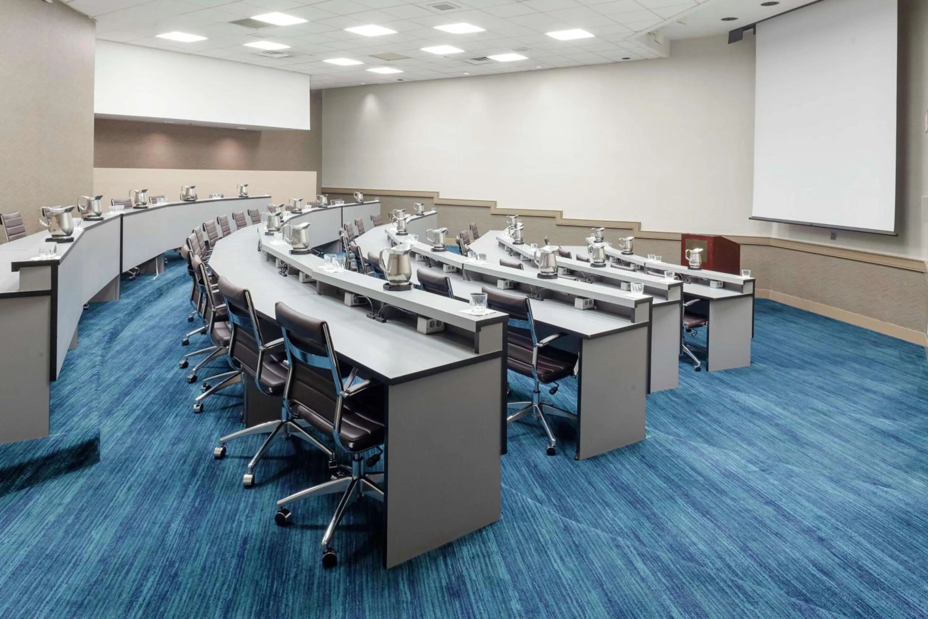 Meeting/conference room in DoubleTree by Hilton Kansas City - Overland Park