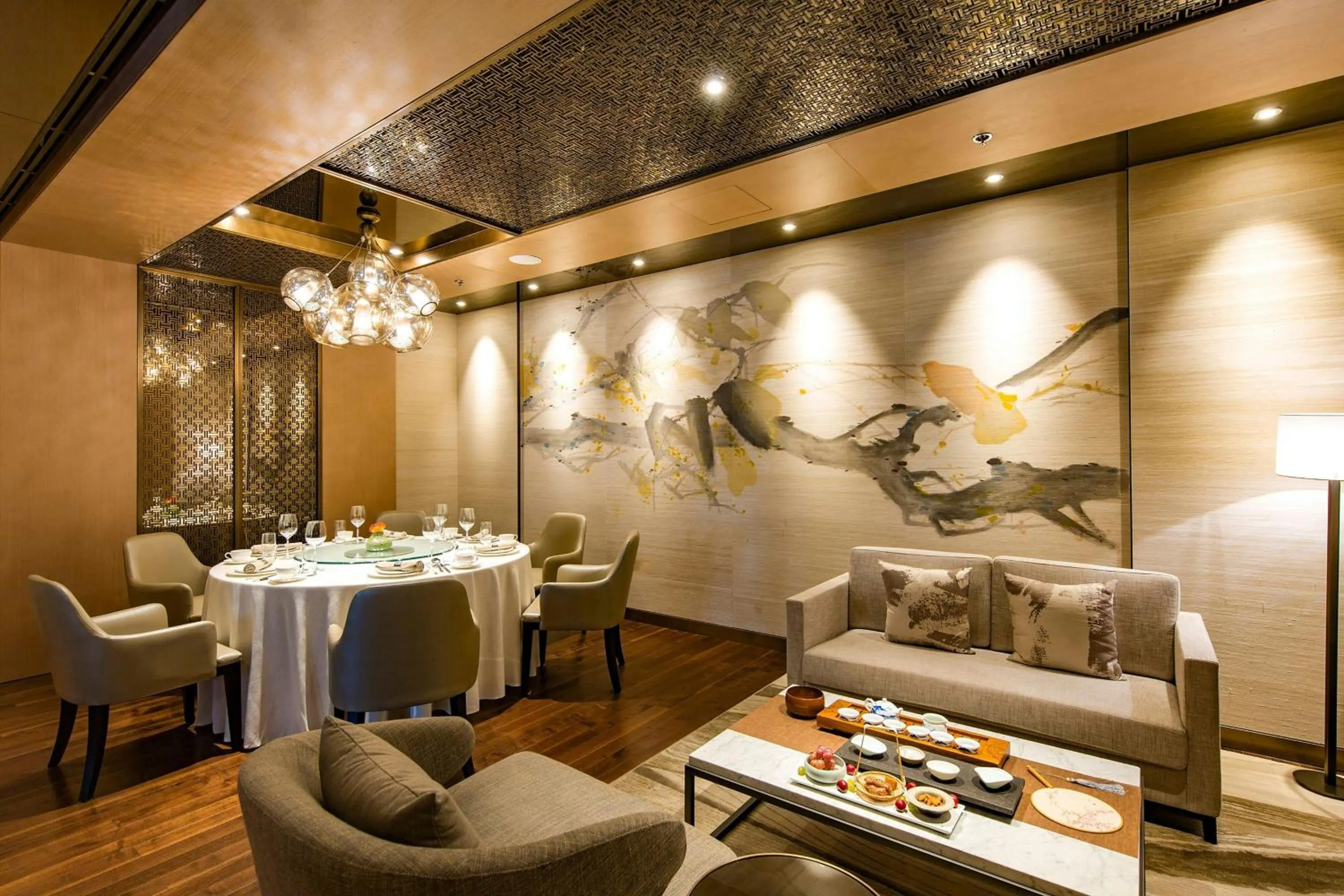 Restaurant/places to eat in Renaissance Beijing Capital Hotel