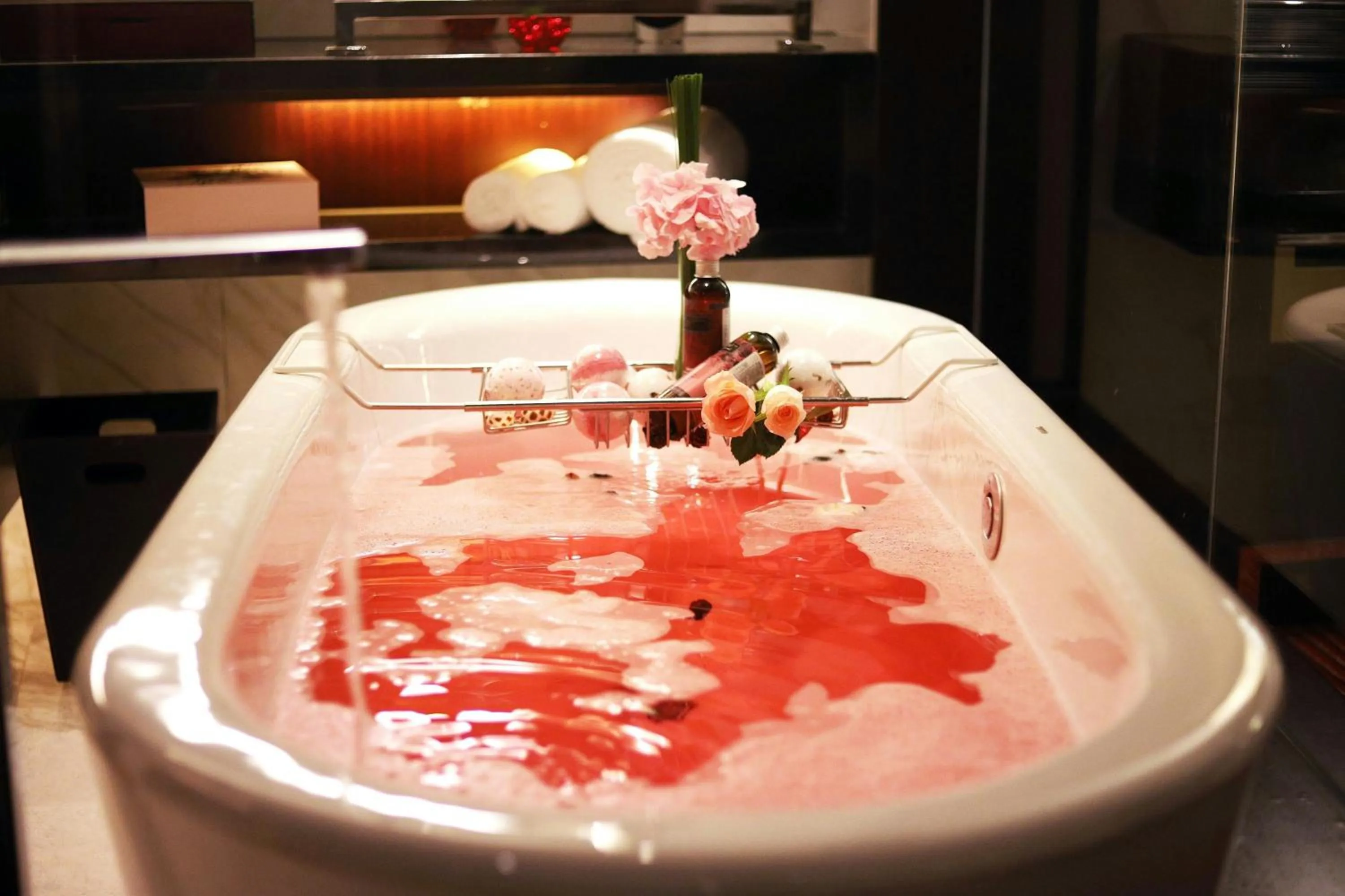 Photo of the whole room in Renaissance Beijing Capital Hotel