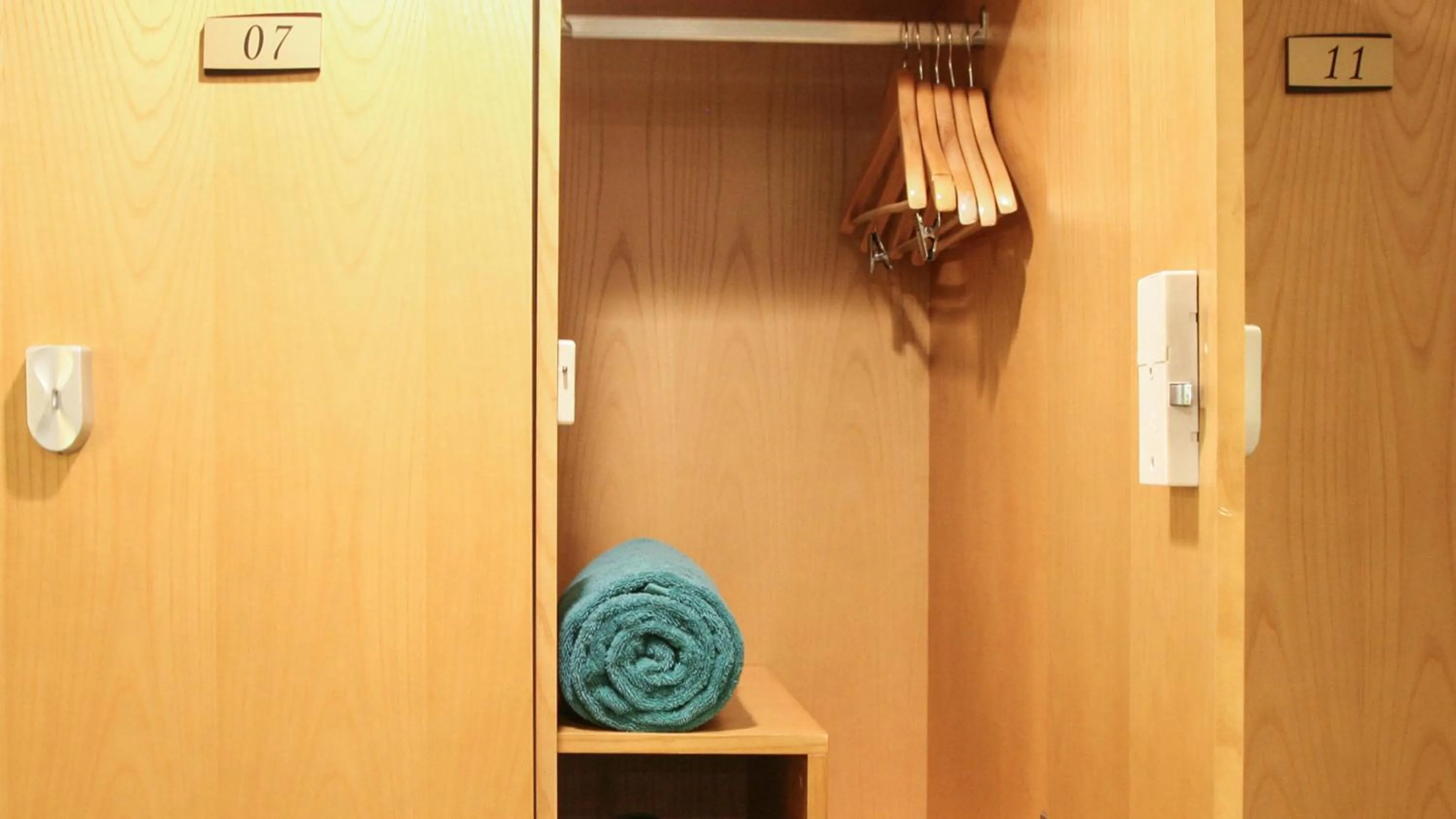 Fitness centre/facilities in Holiday Inn Beijing Deshengmen by IHG on 2nd Ring Road Extension 10-15 minute taxi ride to Shichahai Lama Temple Drum Tower Close to Beijing North Station for Badaling Great Wall Near Exit B Jishuitan Metro Line 2