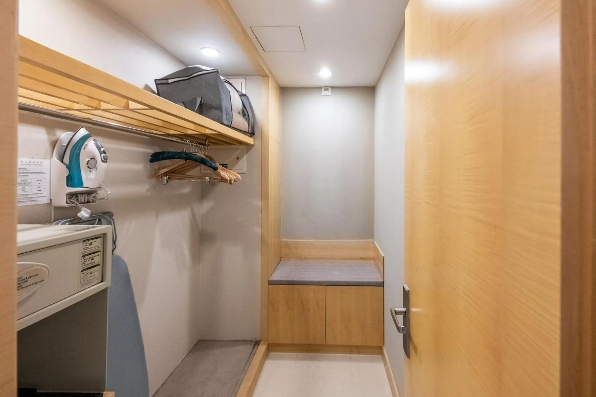 Photo of the whole room in Holiday Inn Beijing Deshengmen by IHG on 2nd Ring Road Extension 10-15 minute taxi ride to Shichahai Lama Temple Drum Tower Close to Beijing North Station for Badaling Great Wall Near Exit B Jishuitan Metro Line 2